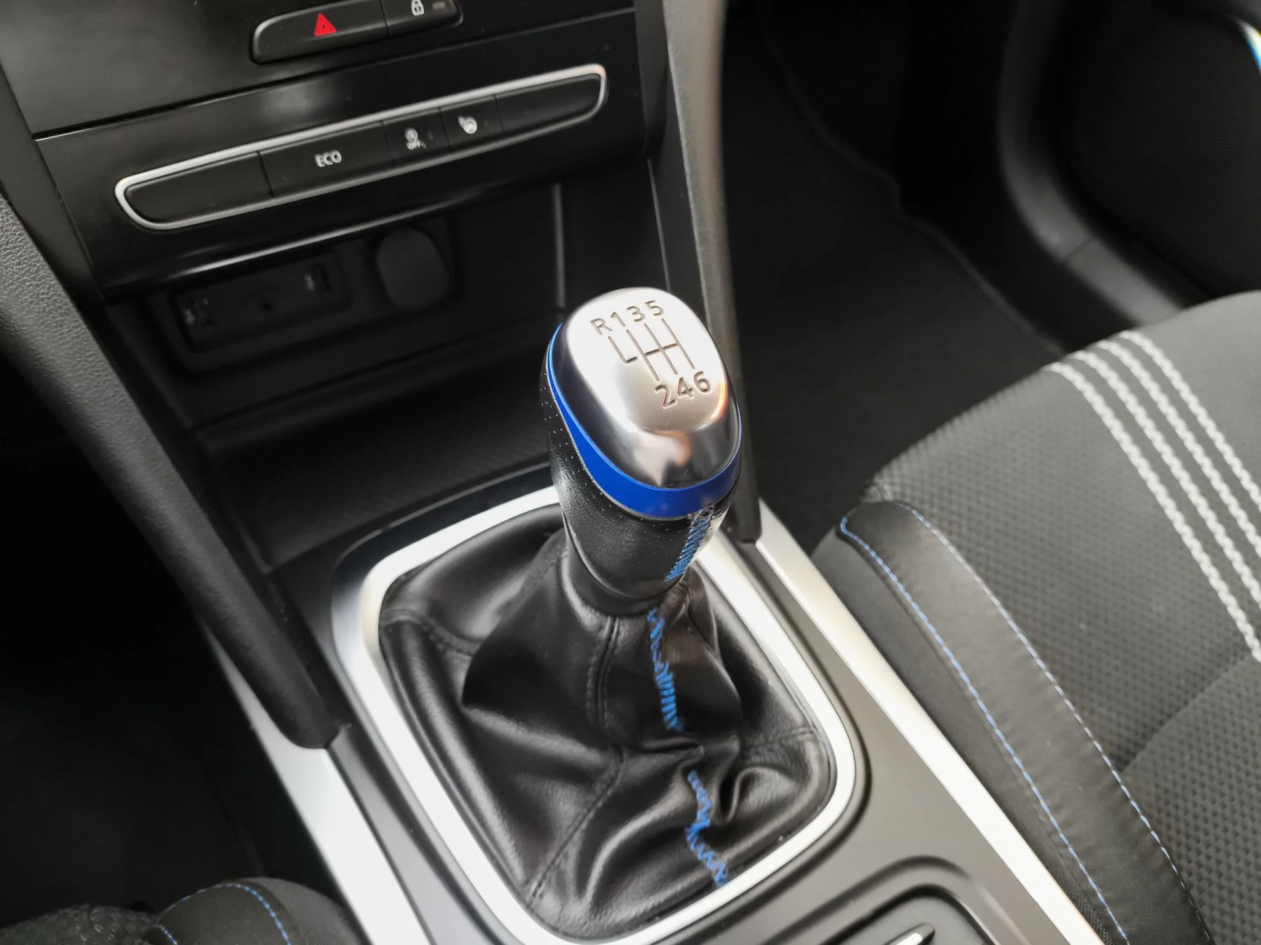 Renault Megane Sport Tourer GT Line Energy dCi 96 kW (130 CV) - Foto 24