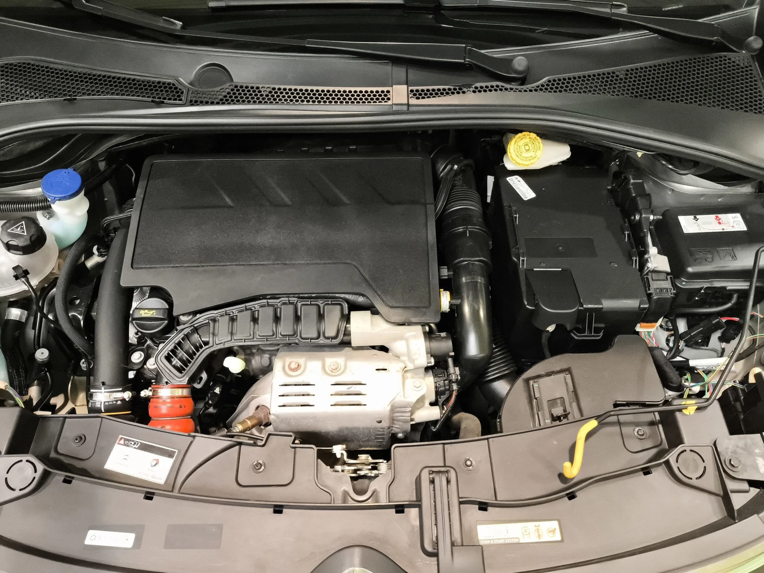 Citroen C3 PureTech 110 SANDS Feel Pack  81 kW (110 CV) - Foto 22