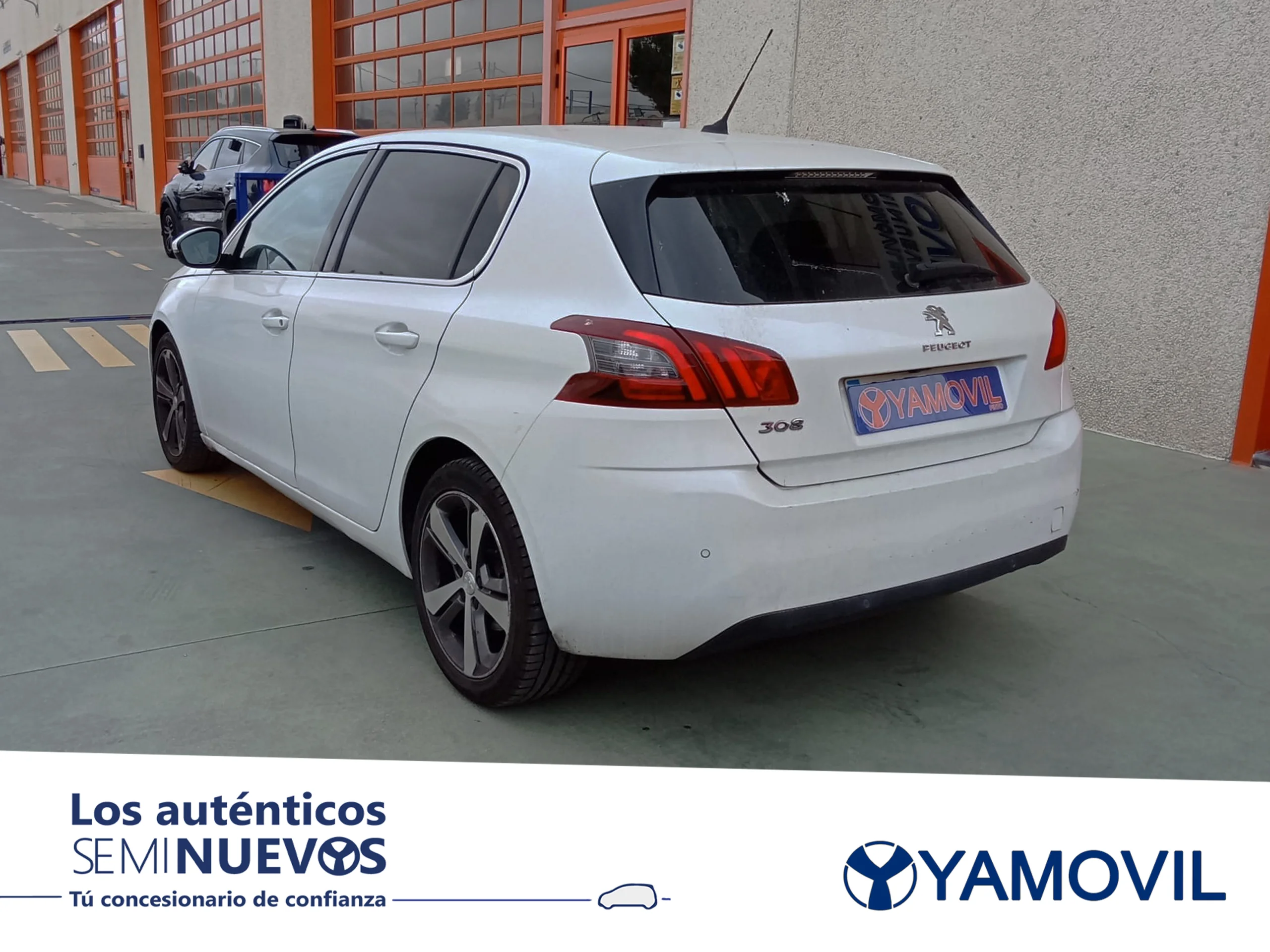 Peugeot 308 PureTech 130 Allure EAT8 96 kW (130 CV) - Foto 4