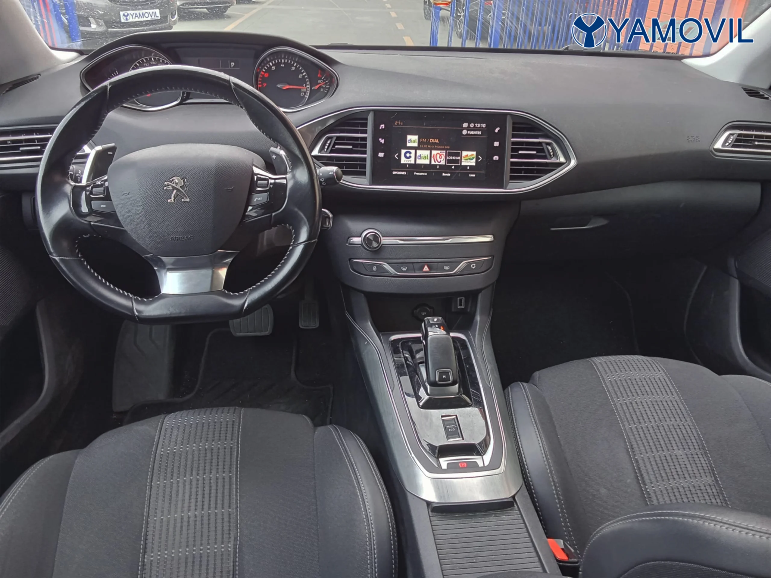 Peugeot 308 PureTech 130 Allure EAT8 96 kW (130 CV) - Foto 5