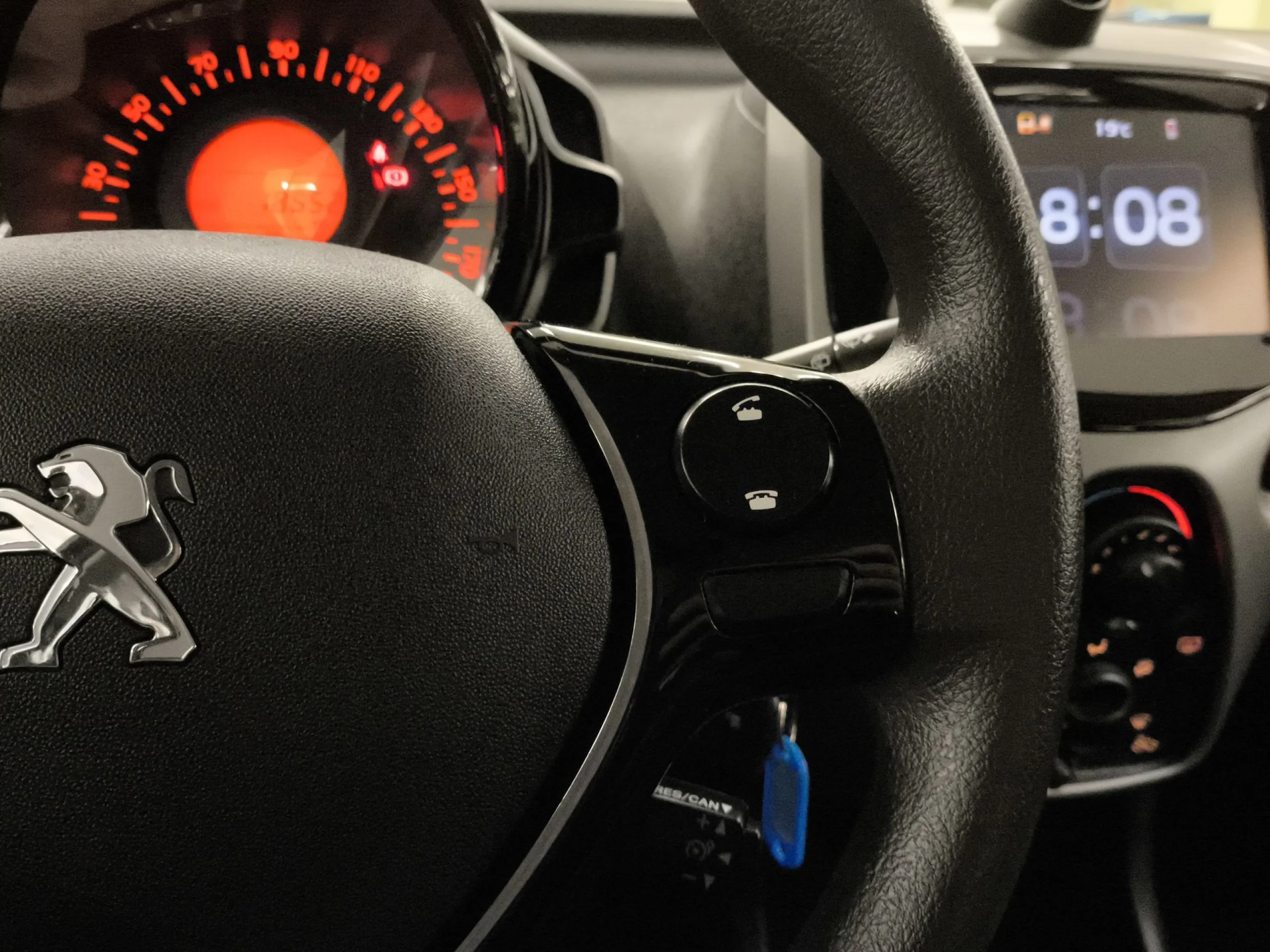 Peugeot 108 1.2 PureTech 60 kW (82 CV) - Foto 14