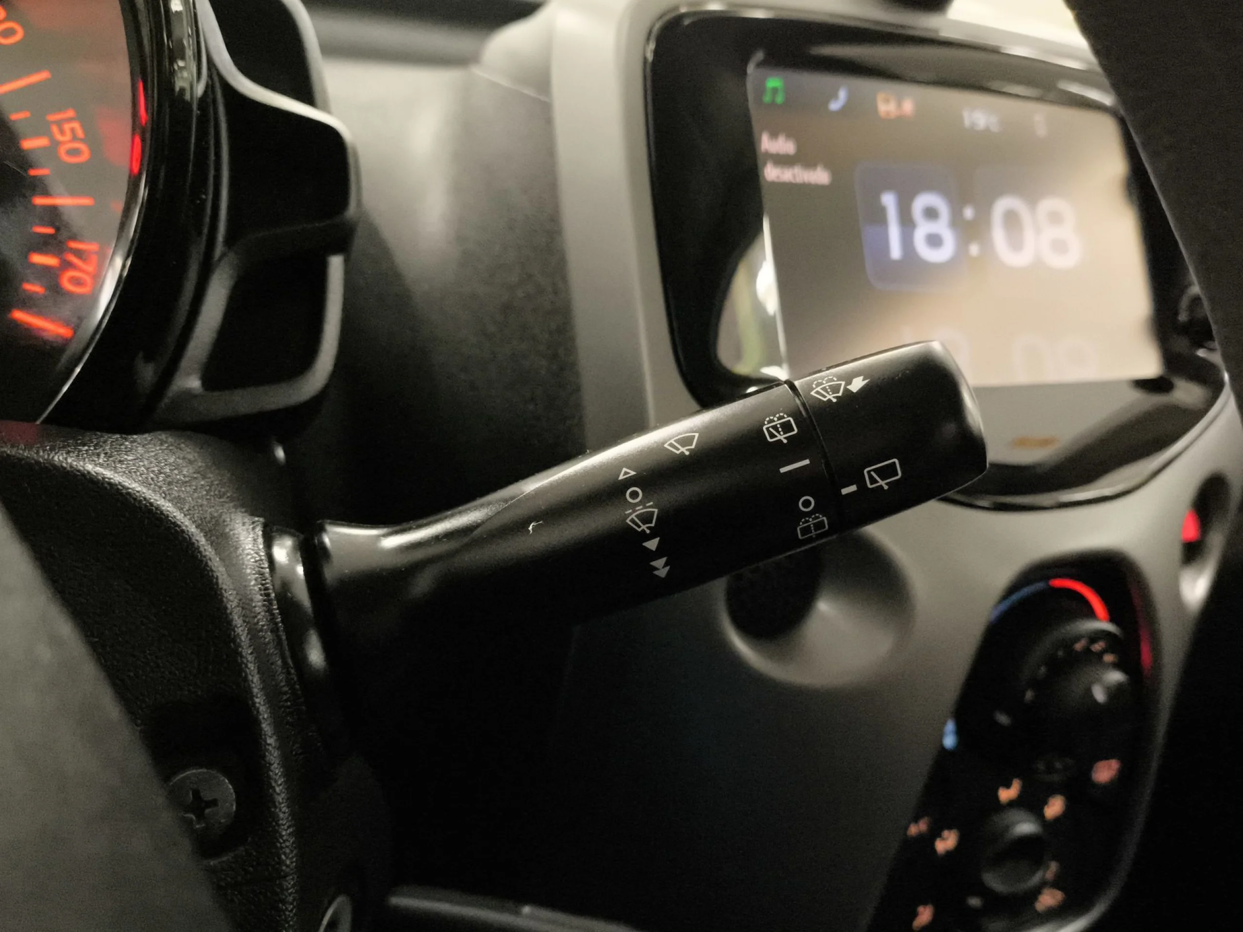 Peugeot 108 1.2 PureTech 60 kW (82 CV) - Foto 16