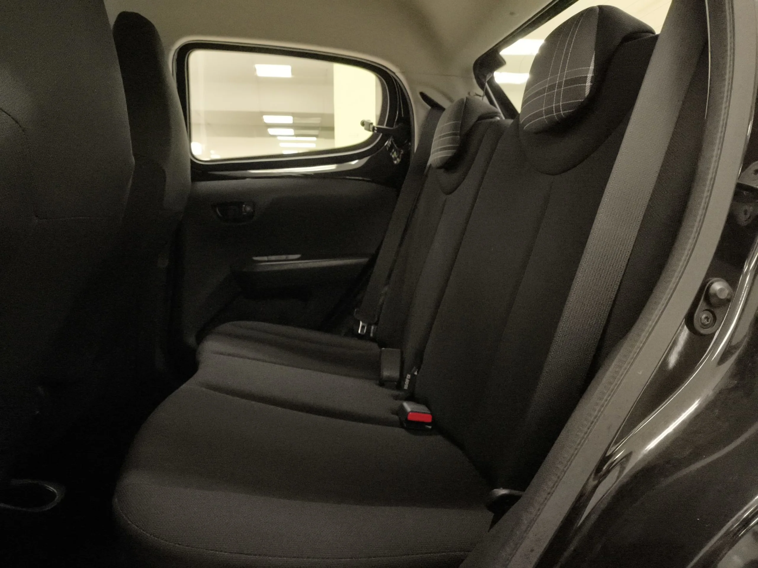 Peugeot 108 1.2 PureTech 60 kW (82 CV) - Foto 23
