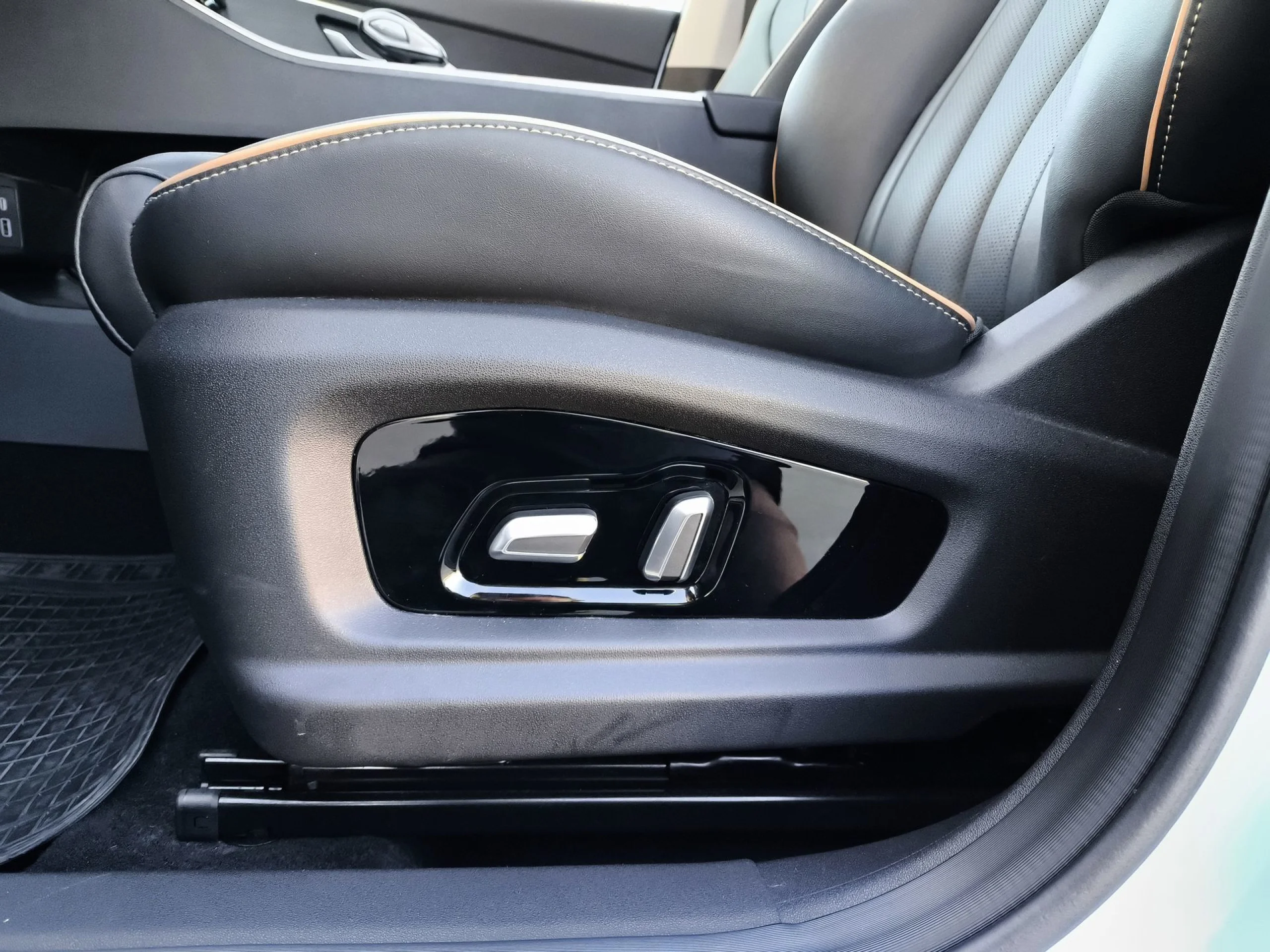 Omoda 5 1.6 T-GDI Premium DCT 136 kW (185 CV) - Foto 9