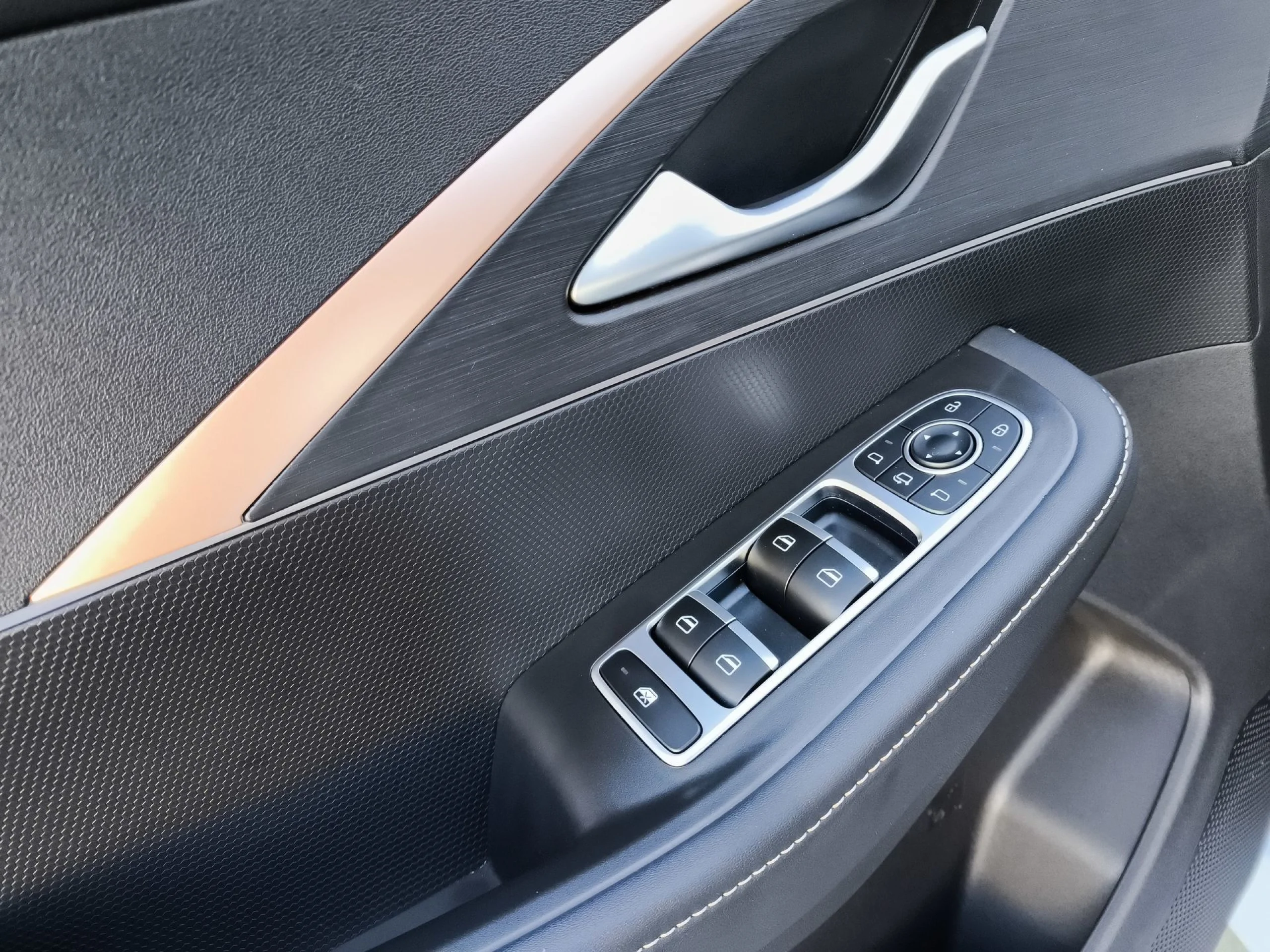 Omoda 5 1.6 T-GDI Premium DCT 136 kW (185 CV) - Foto 10