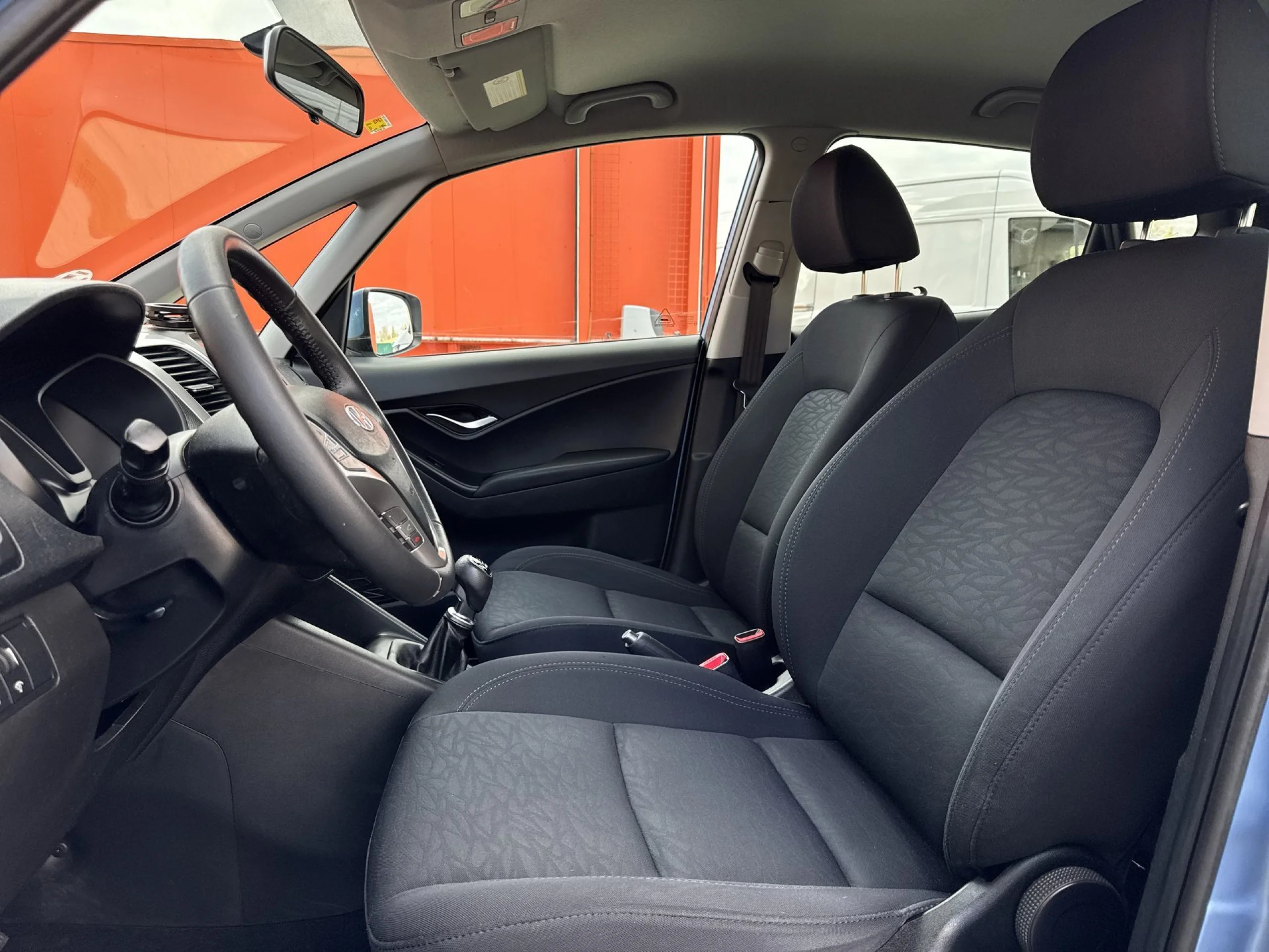 Hyundai Ix20 1.6 CRDI GLS Comfort 85 kW (115 CV) - Foto 8