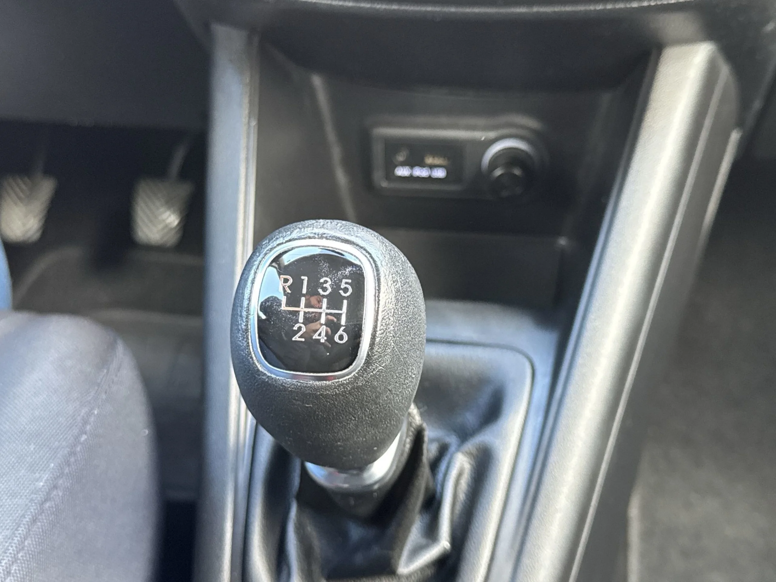 Hyundai Ix20 1.6 CRDI GLS Comfort 85 kW (115 CV) - Foto 17