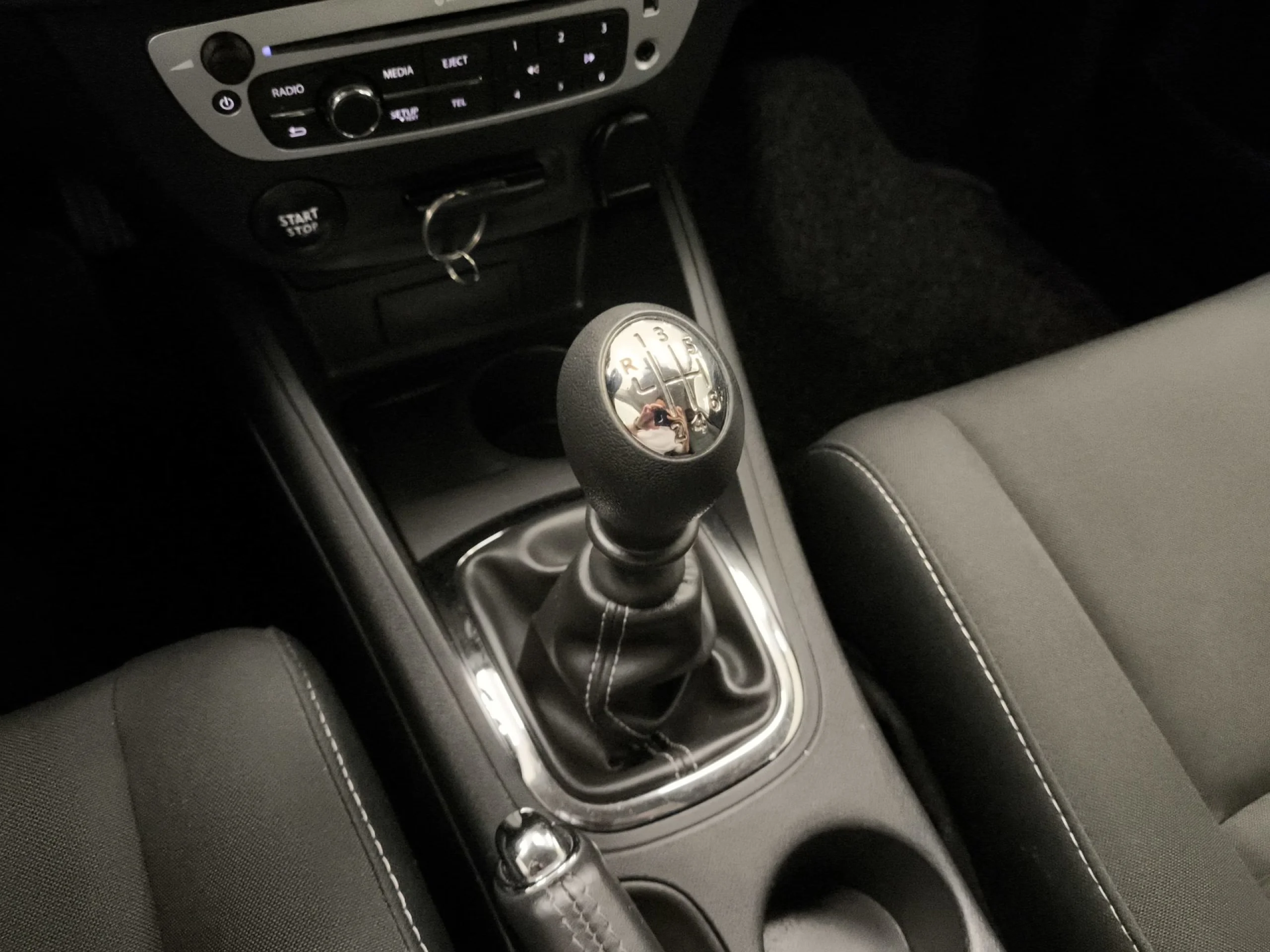 Renault Megane Limited dCi 70 kW (95 CV) - Foto 15