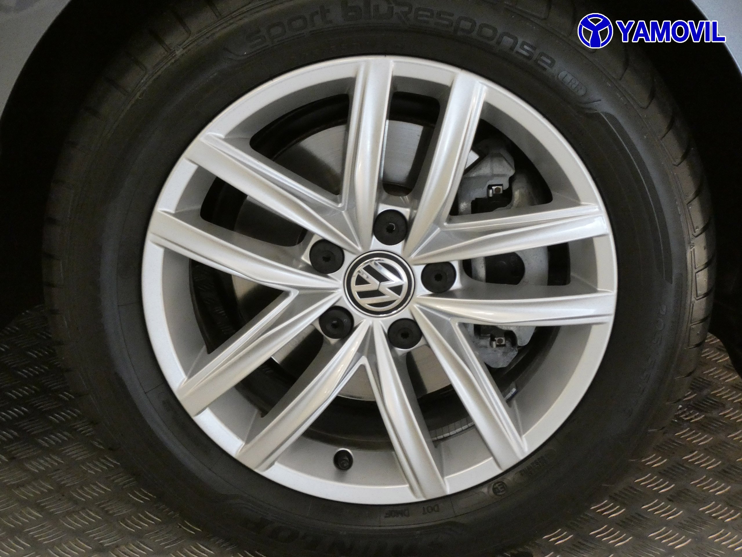 Volkswagen Golf 1.5 TSI ADVANCE DSG - Foto 13