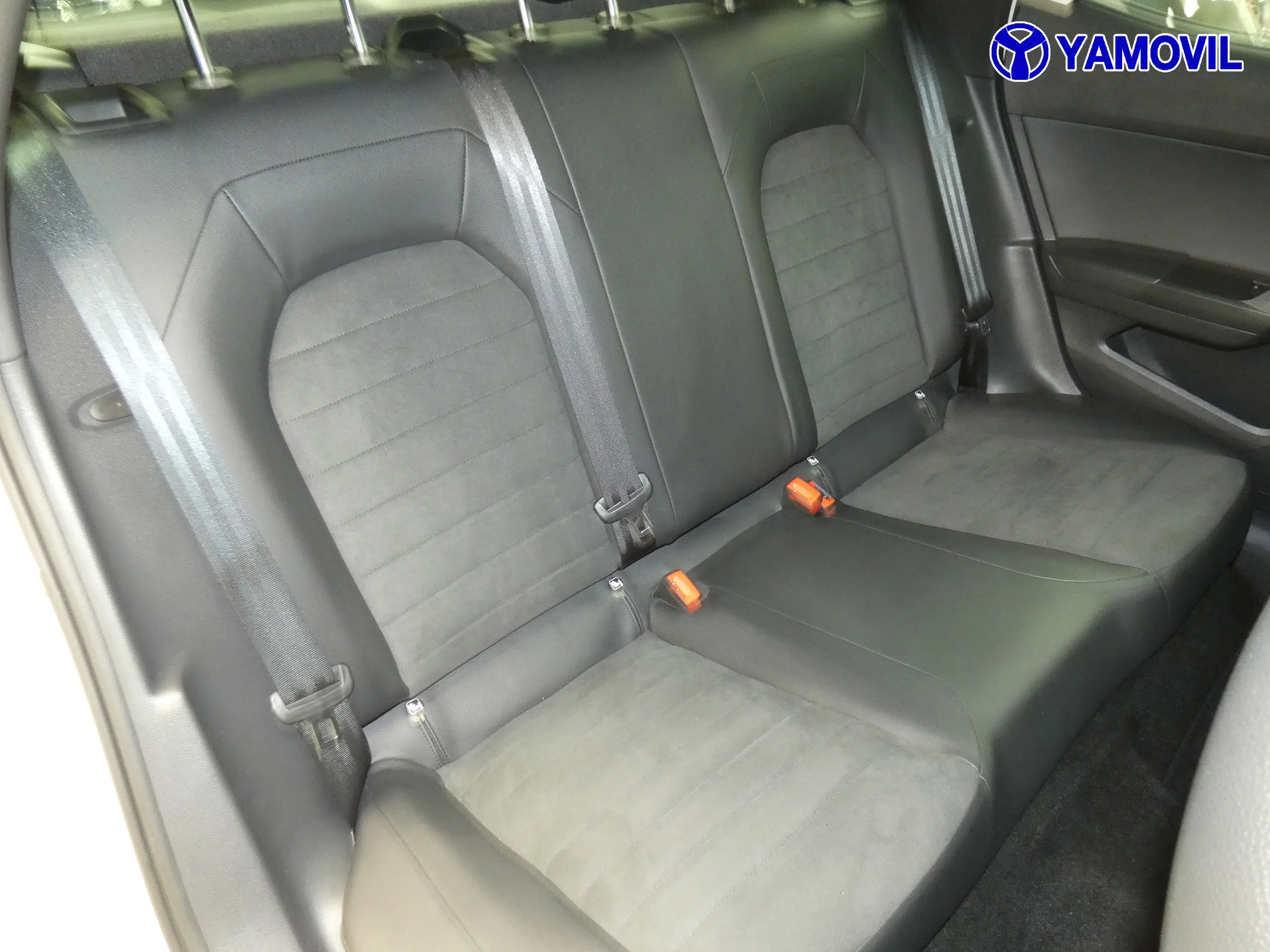 Seat Arona 1.0 TGi EXCELLENCE GNC 5P - Foto 18