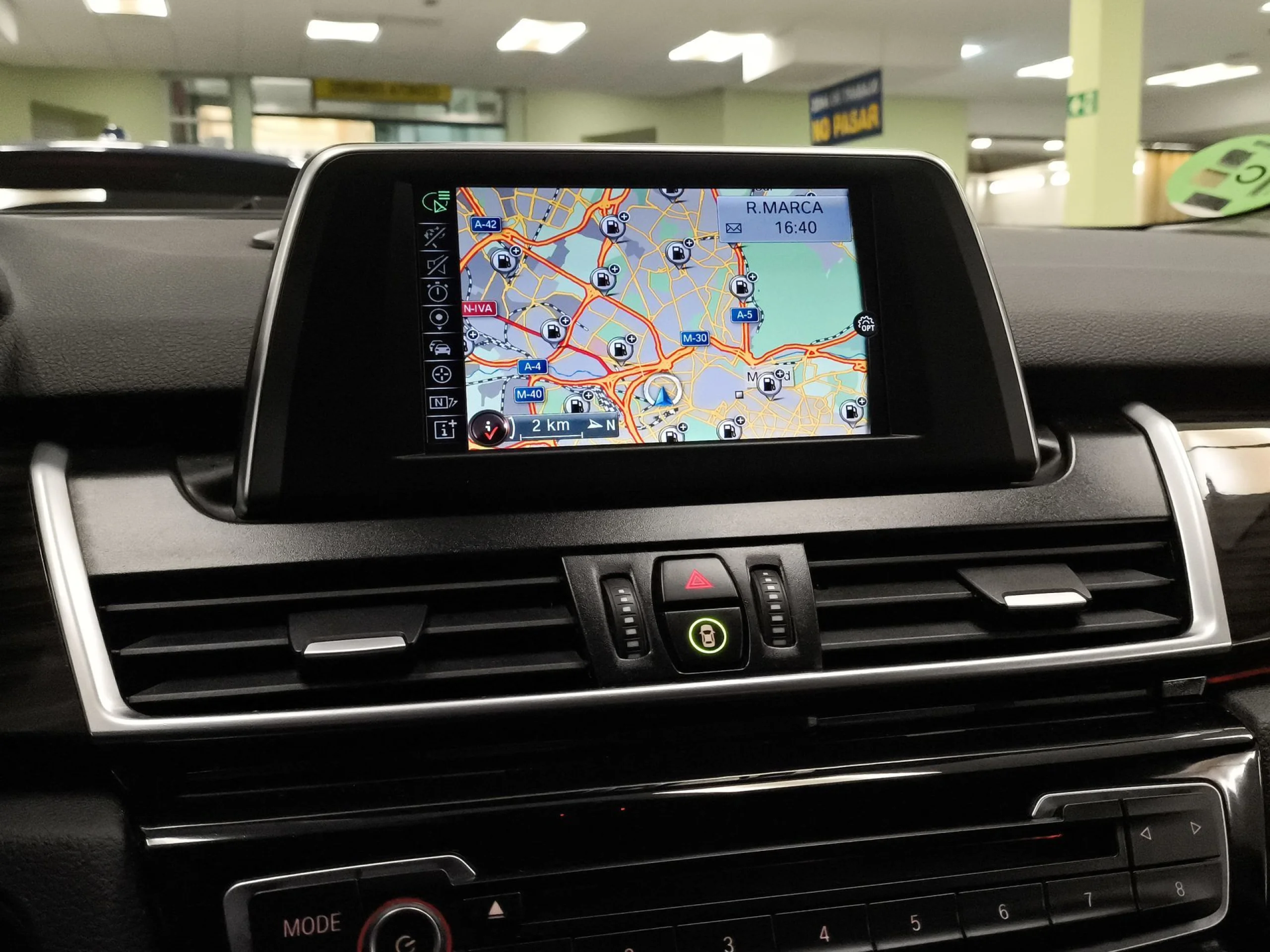 BMW Serie 2 218d Active Tourer 110 kW (150 CV) - Foto 14