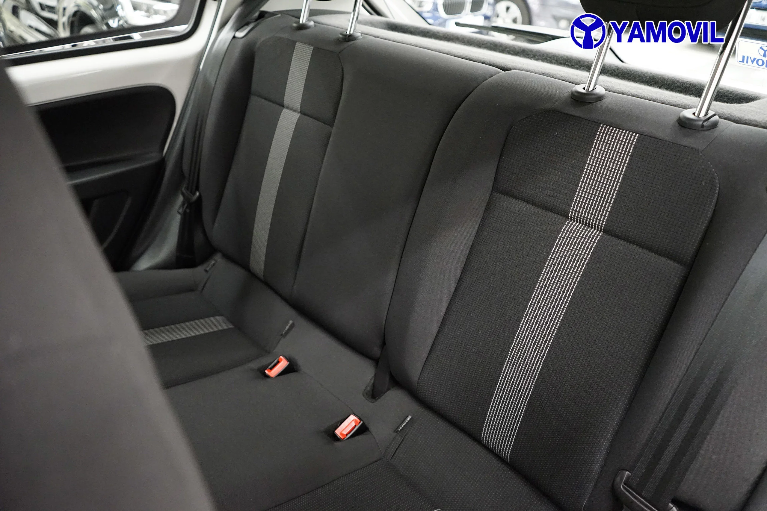 Volkswagen Up High up! 1.0 44 kW (60 CV) - Foto 14