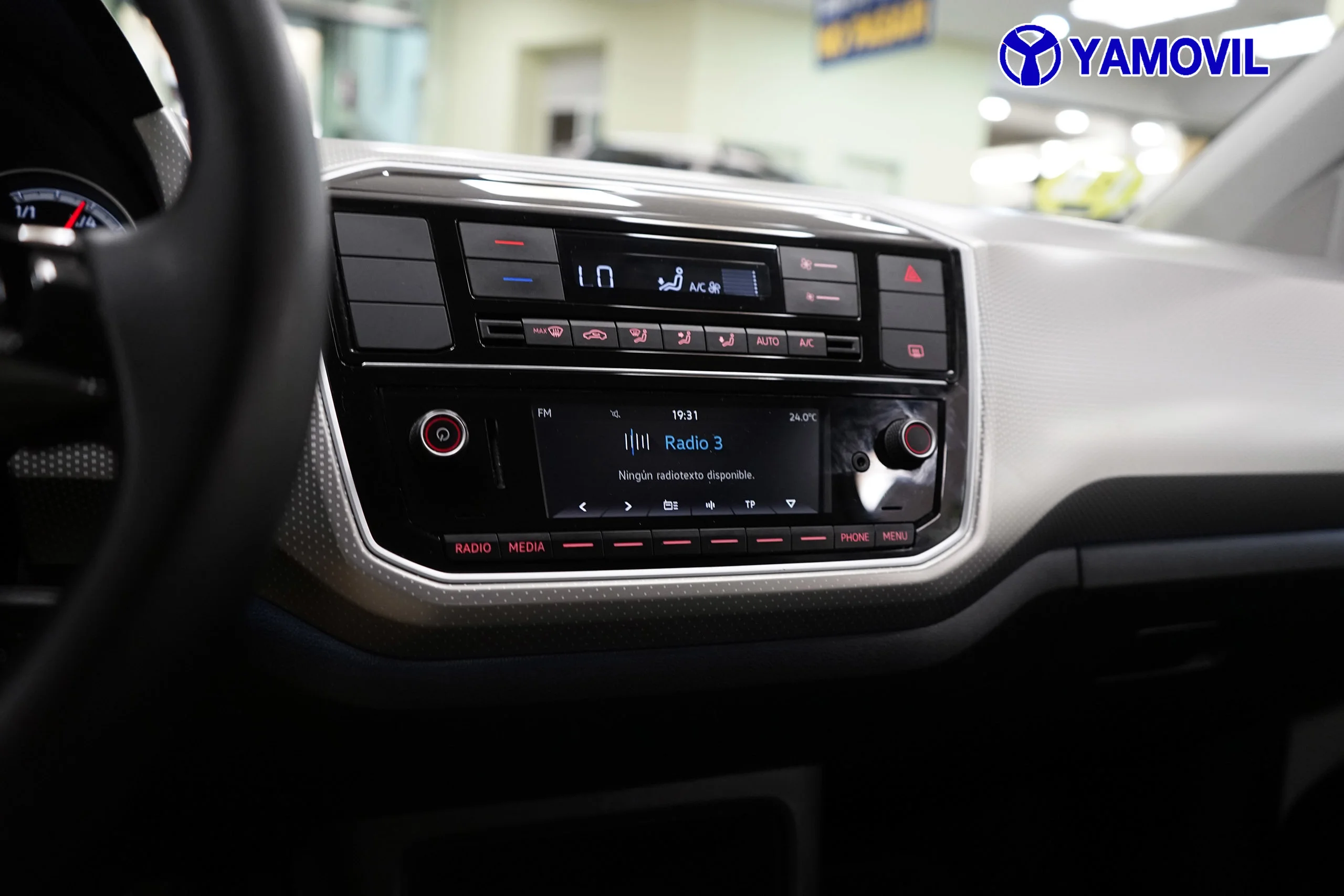 Volkswagen Up High up! 1.0 44 kW (60 CV) - Foto 21