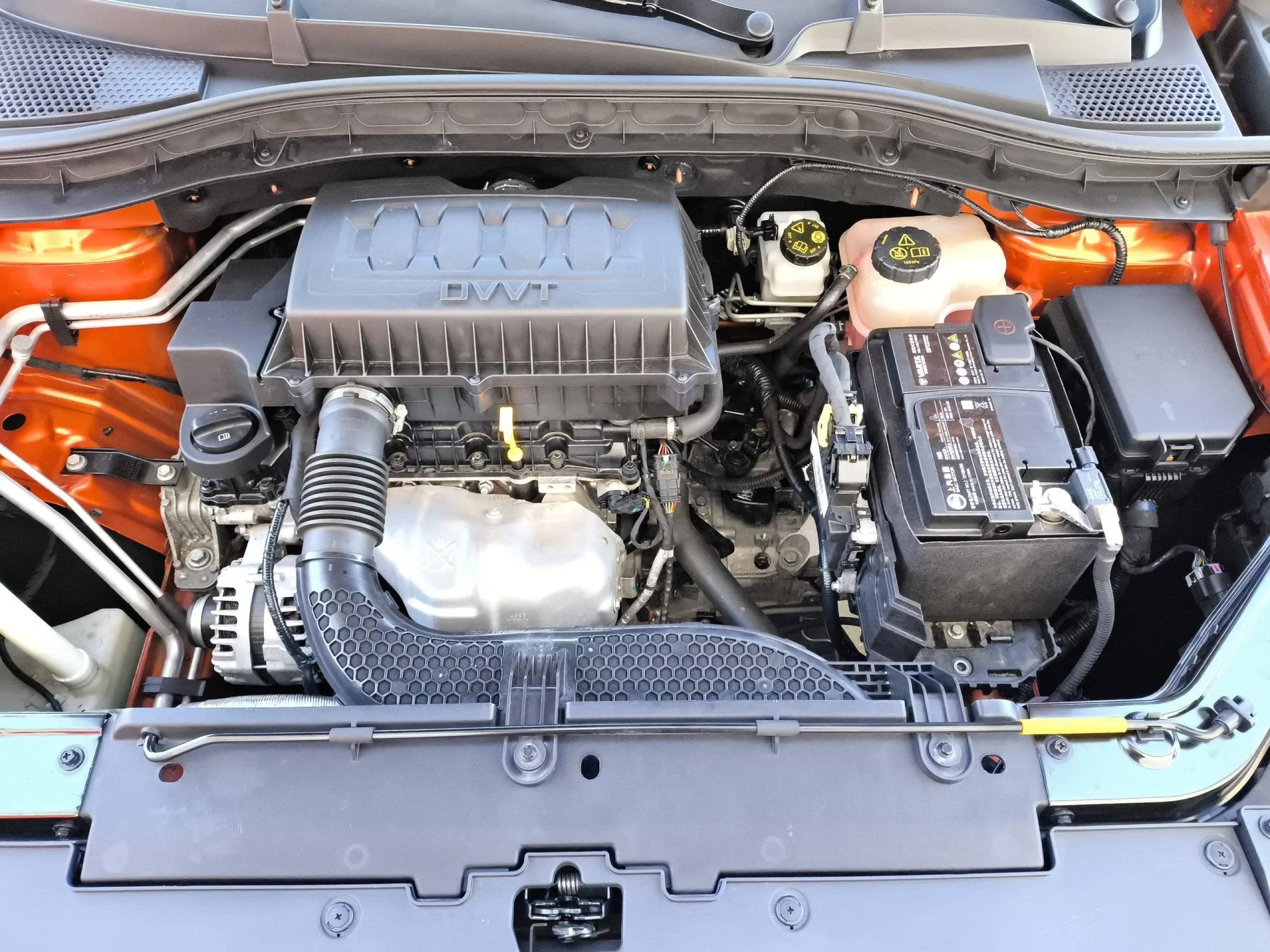 MG ZS 1.5 Luxury 78 kW (106 CV) - Foto 22