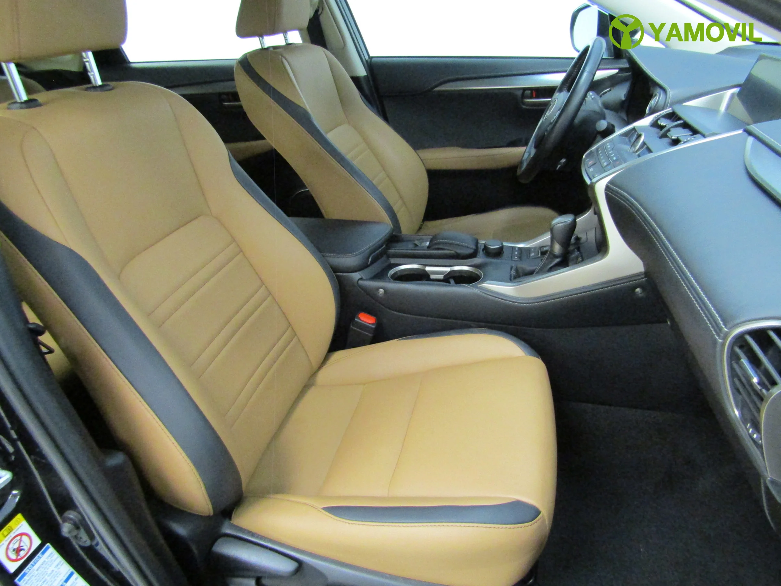Lexus NX 300h EXECUTIVE 4WD 197CV AUT TECNO NAVIBOX - Foto 18