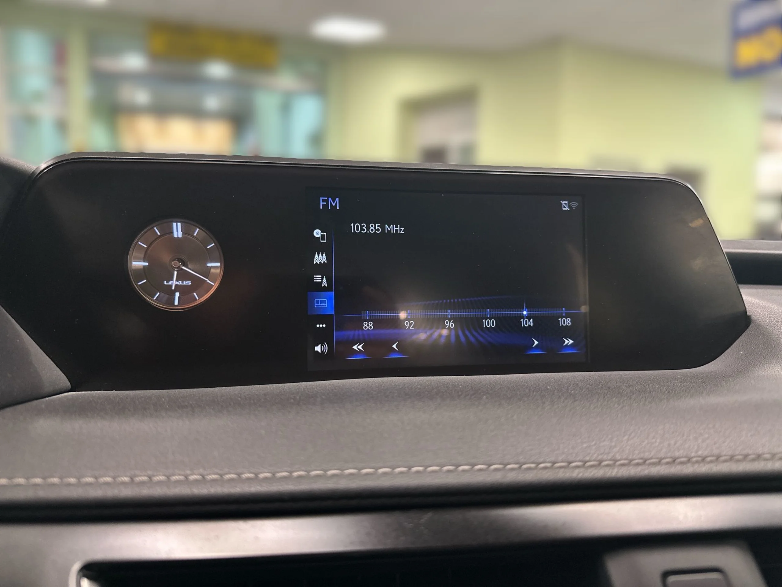 Lexus Ux 250h Business Navigation 2WD 135 kW (184 CV) - Foto 12