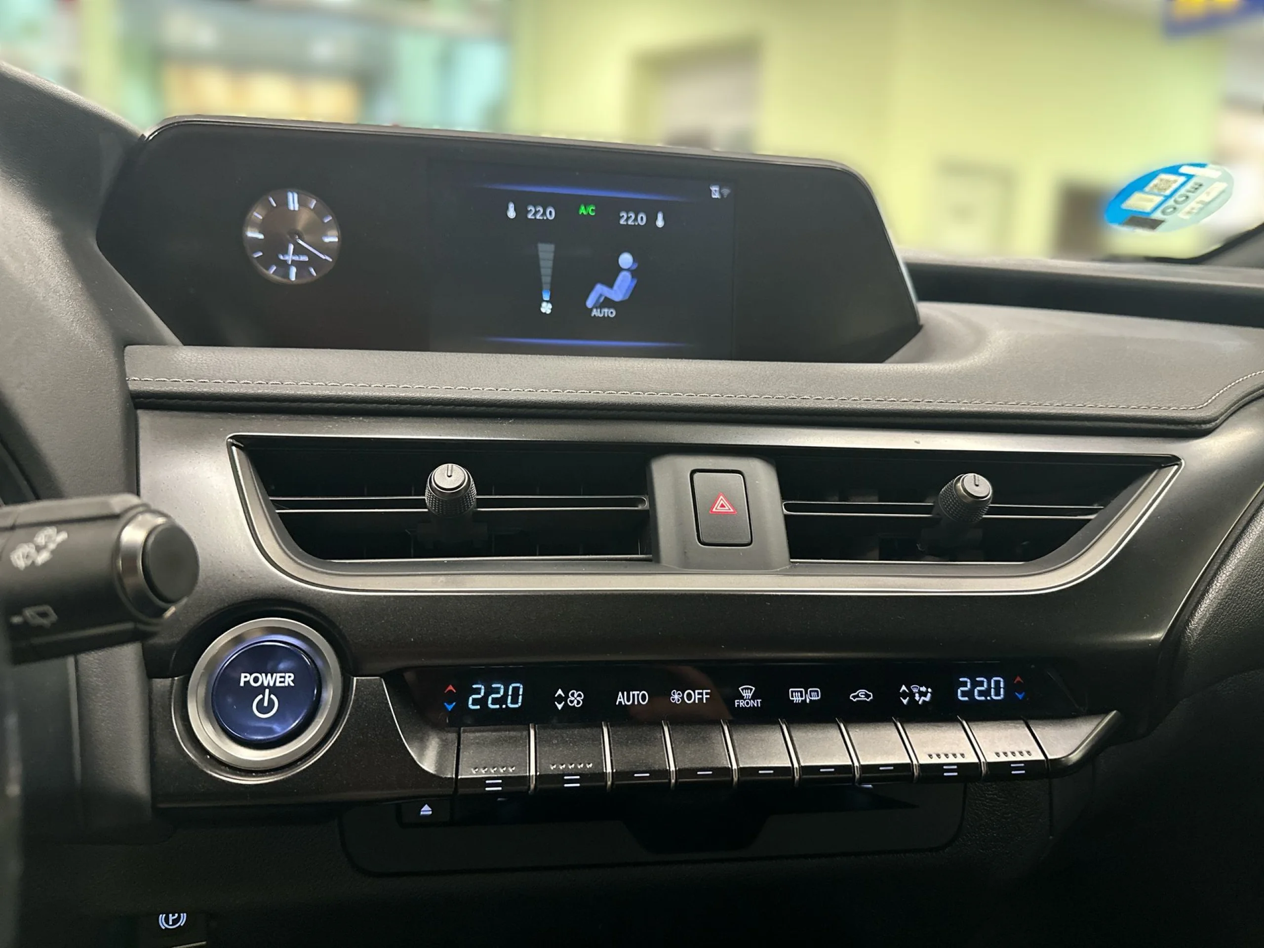 Lexus Ux 250h Business Navigation 2WD 135 kW (184 CV) - Foto 15