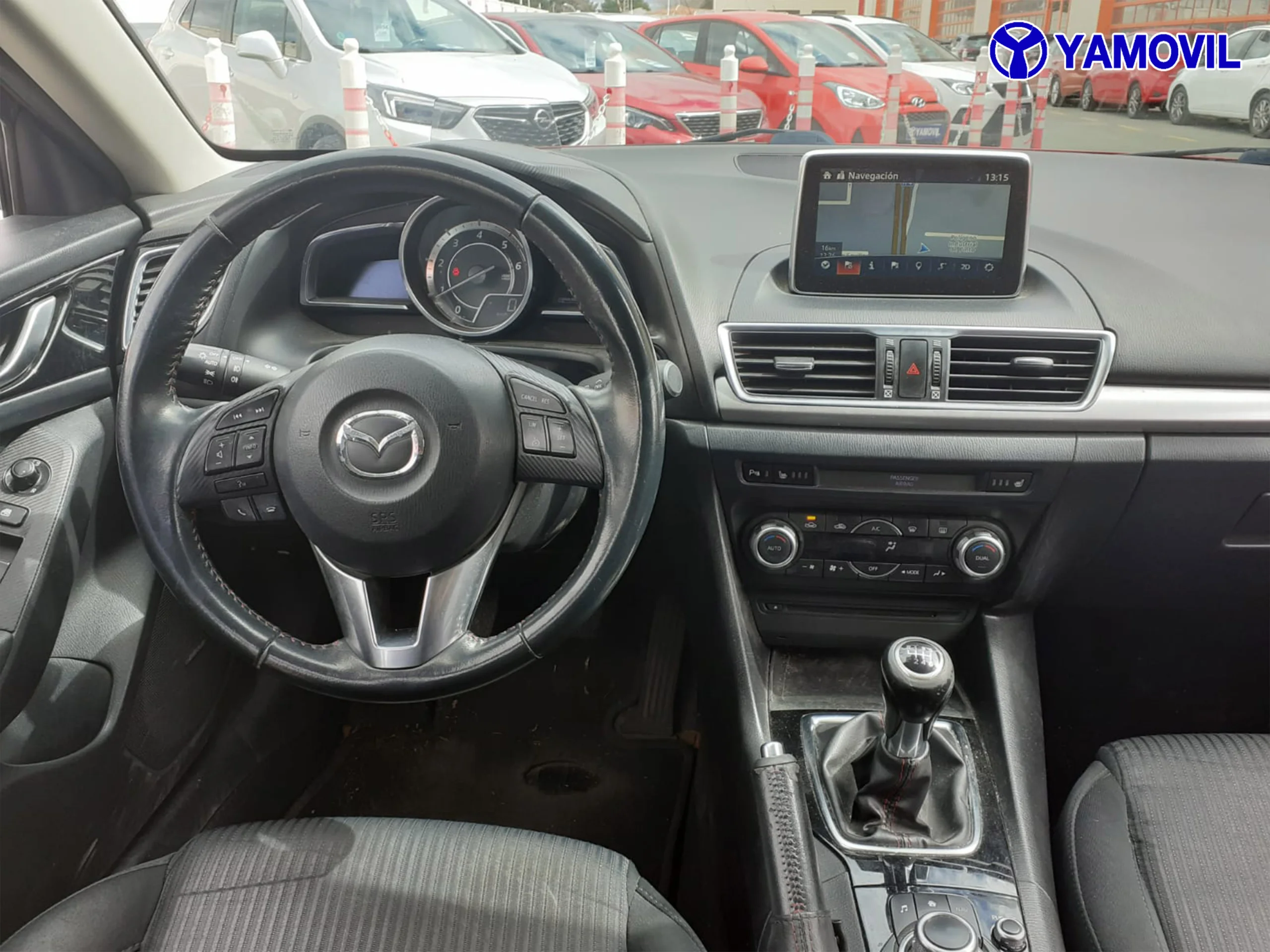 Mazda 3 1.5 LUXURY PACK NAVEGADOR 5P - Foto 3