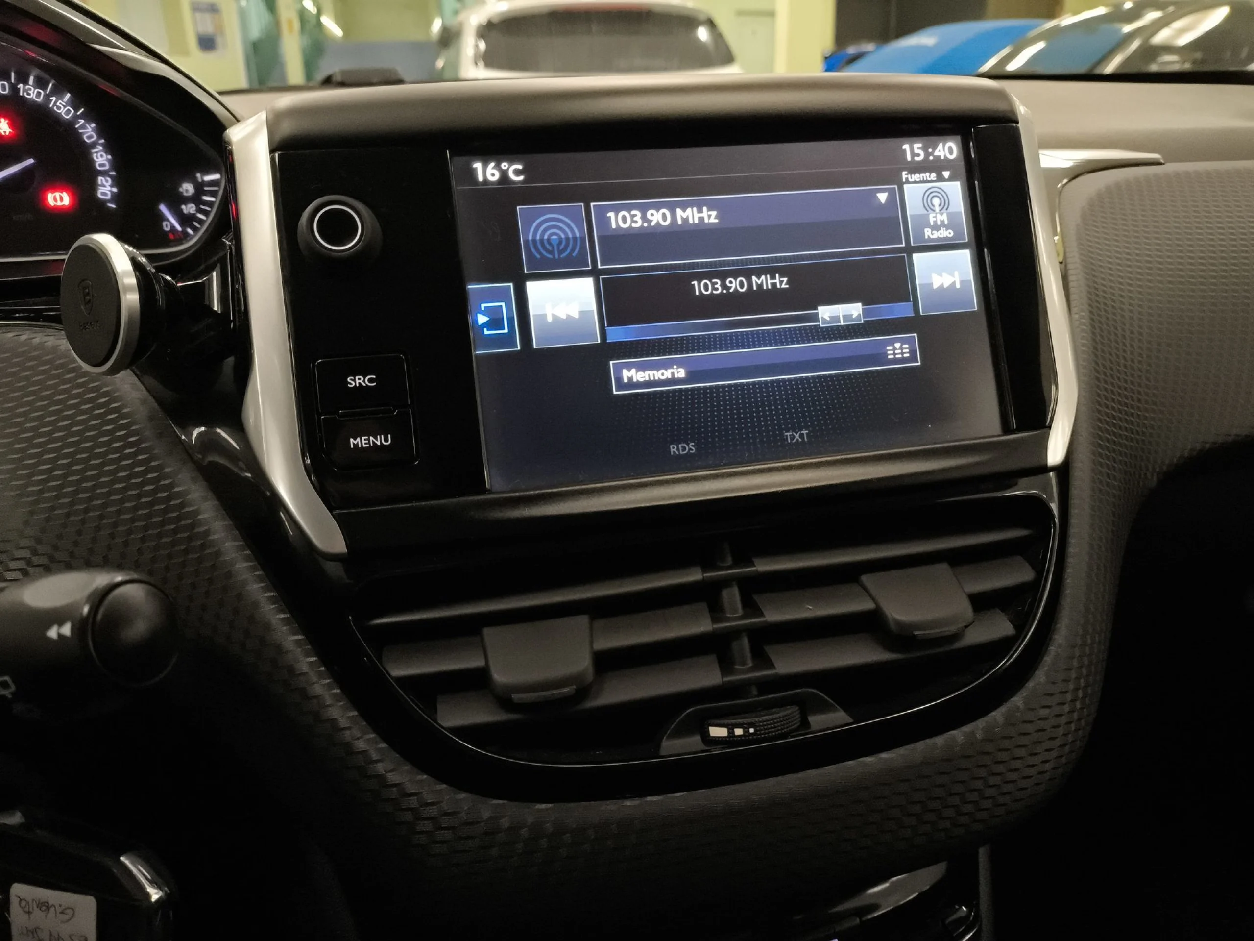 Peugeot 208 1.2L PureTech Allure  81 kW (110 CV) - Foto 13