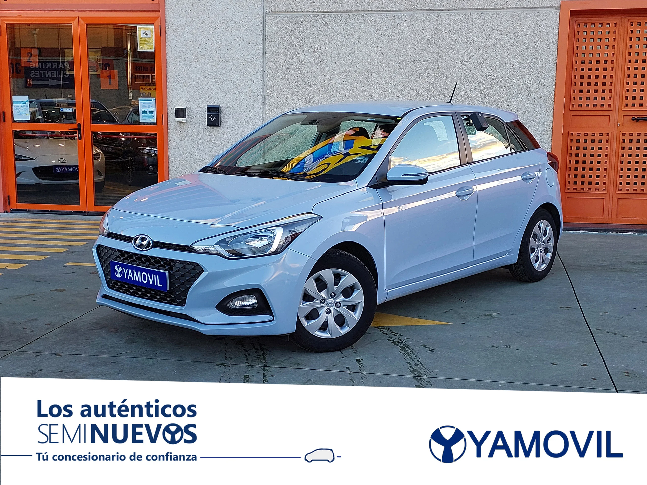 Hyundai I20 1.2 MPI ESSENCE - Foto 1