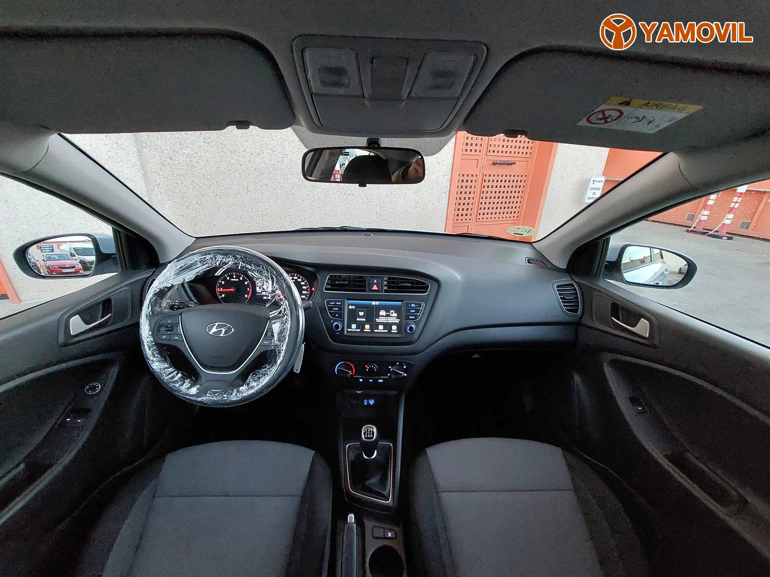 Hyundai I20 1.2 MPI ESSENCE - Foto 16