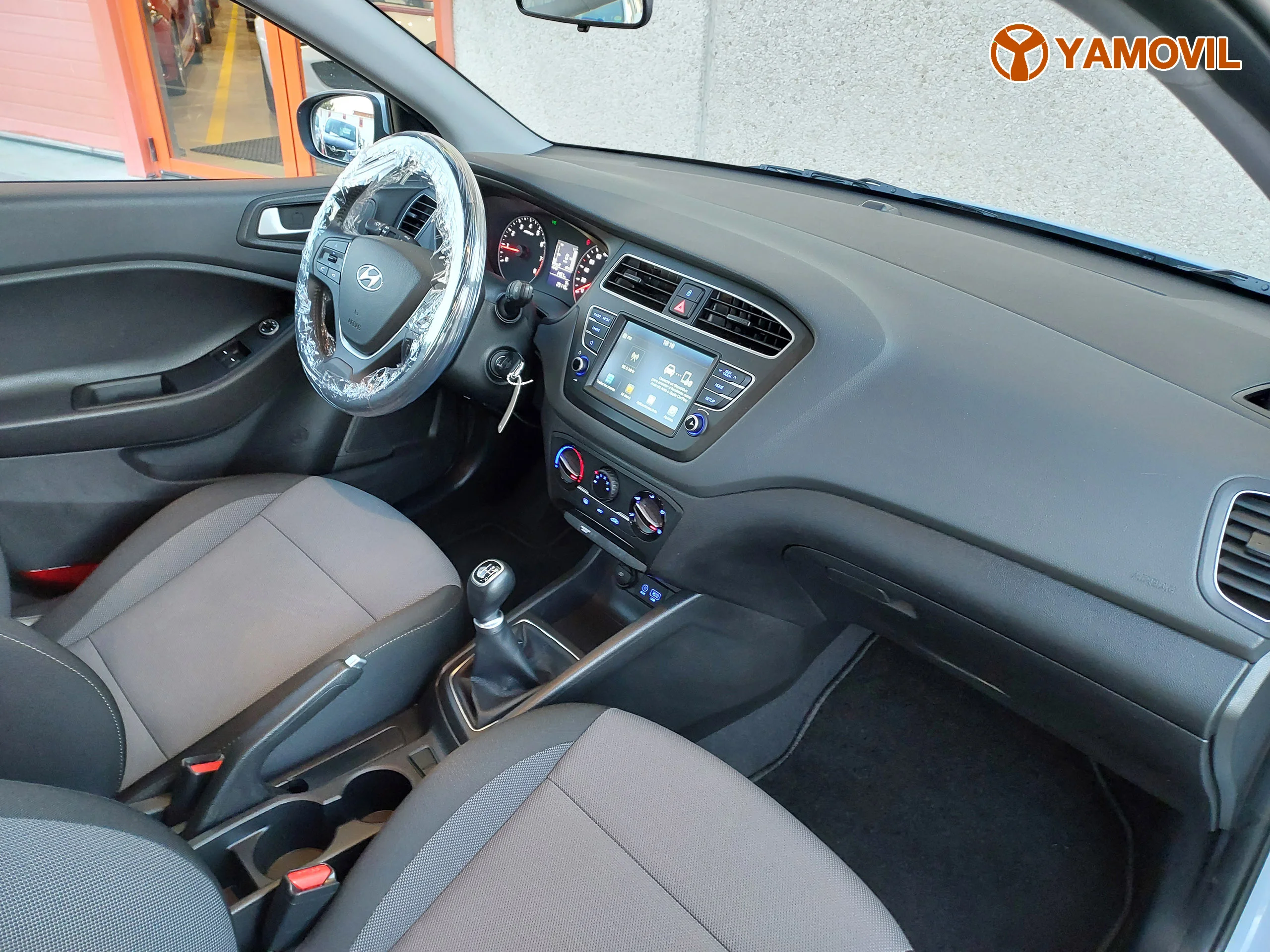 Hyundai I20 1.2 MPI ESSENCE - Foto 19