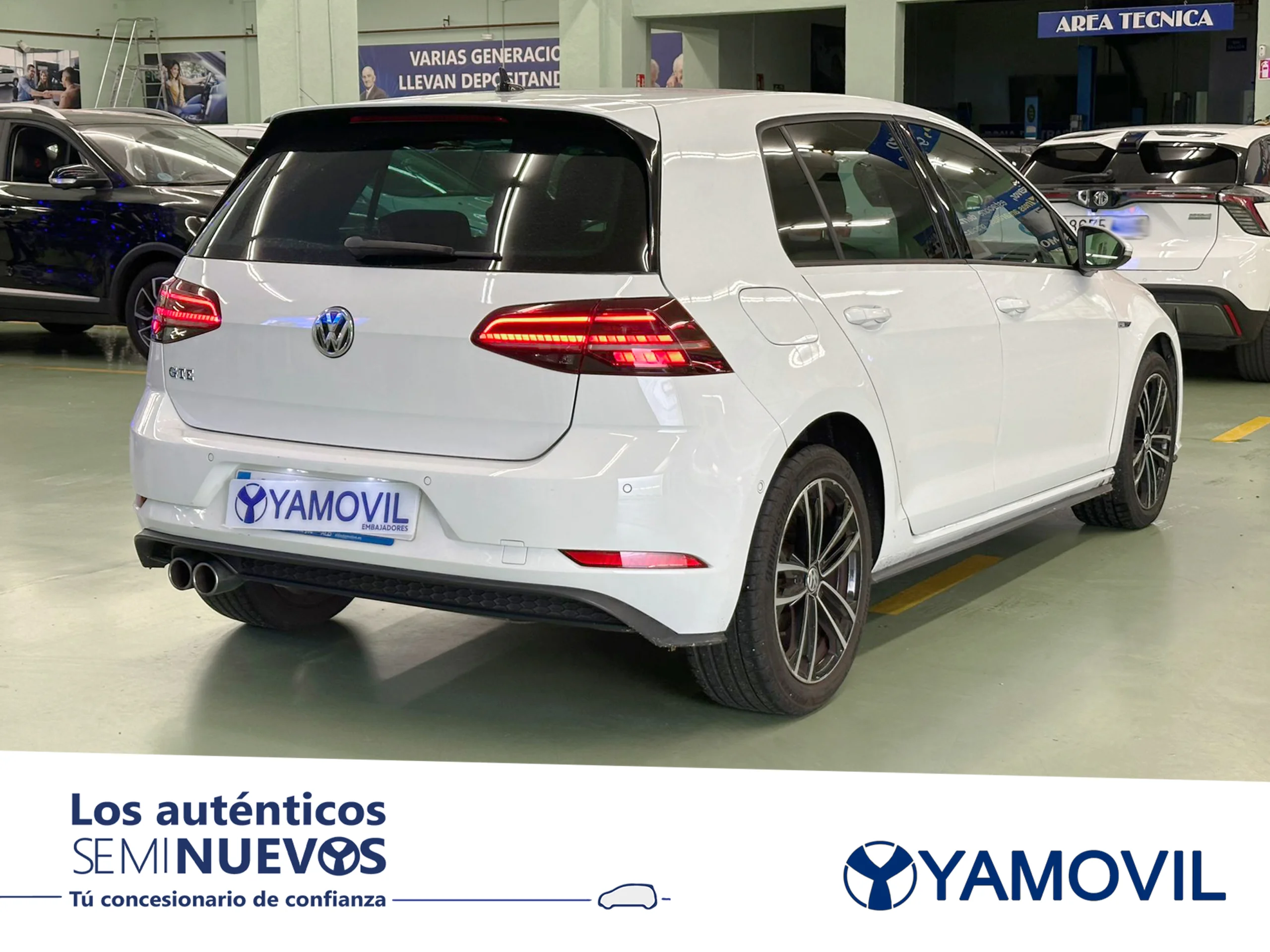 Volkswagen Golf GTE 1.4 TSI e-Power 150 kW (204 CV) DSG - Foto 2