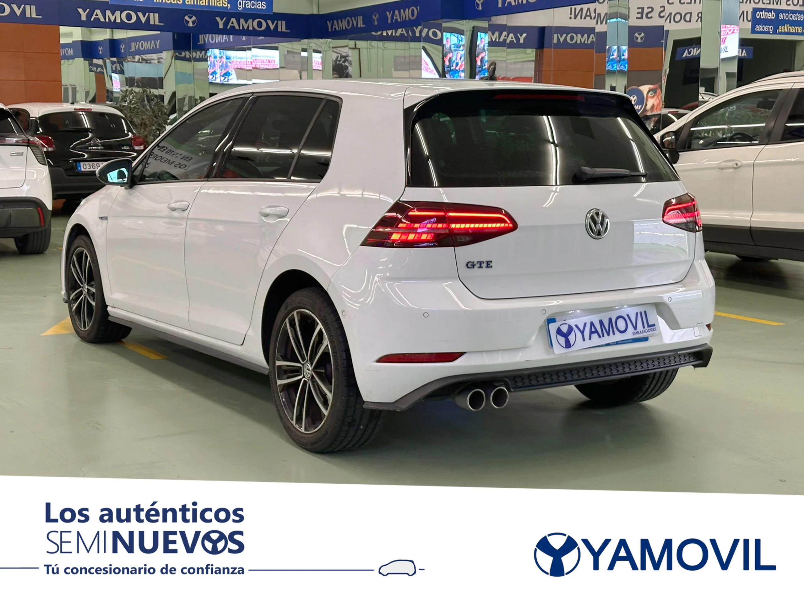 Volkswagen Golf GTE 1.4 TSI e-Power 150 kW (204 CV) DSG - Foto 4