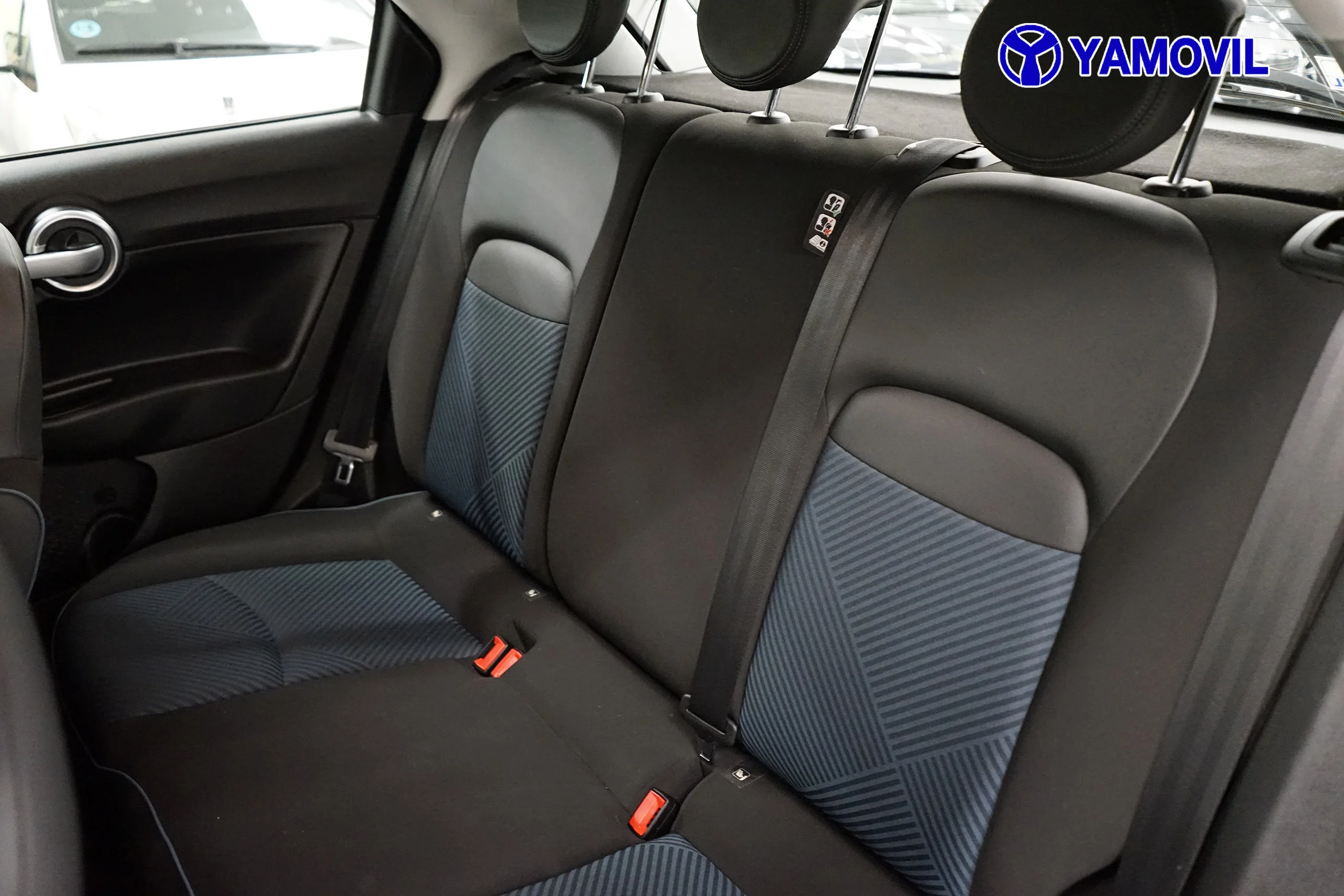 Fiat 500X 1.6 ETORQ 4X2 MIRROR 5P - Foto 13