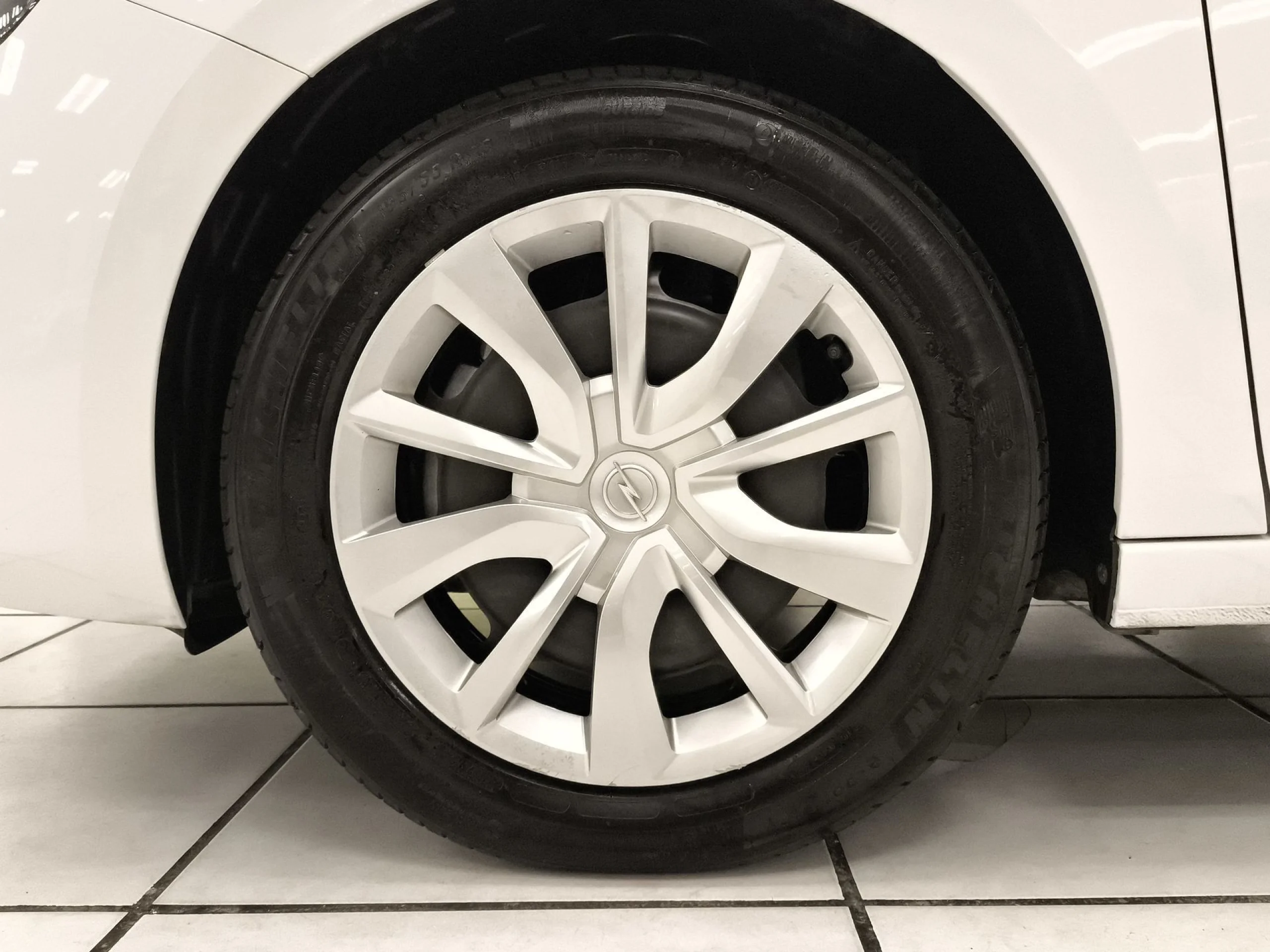 Opel Corsa 1.2 Turbo XHL Edition 74 kW (100 CV) - Foto 9