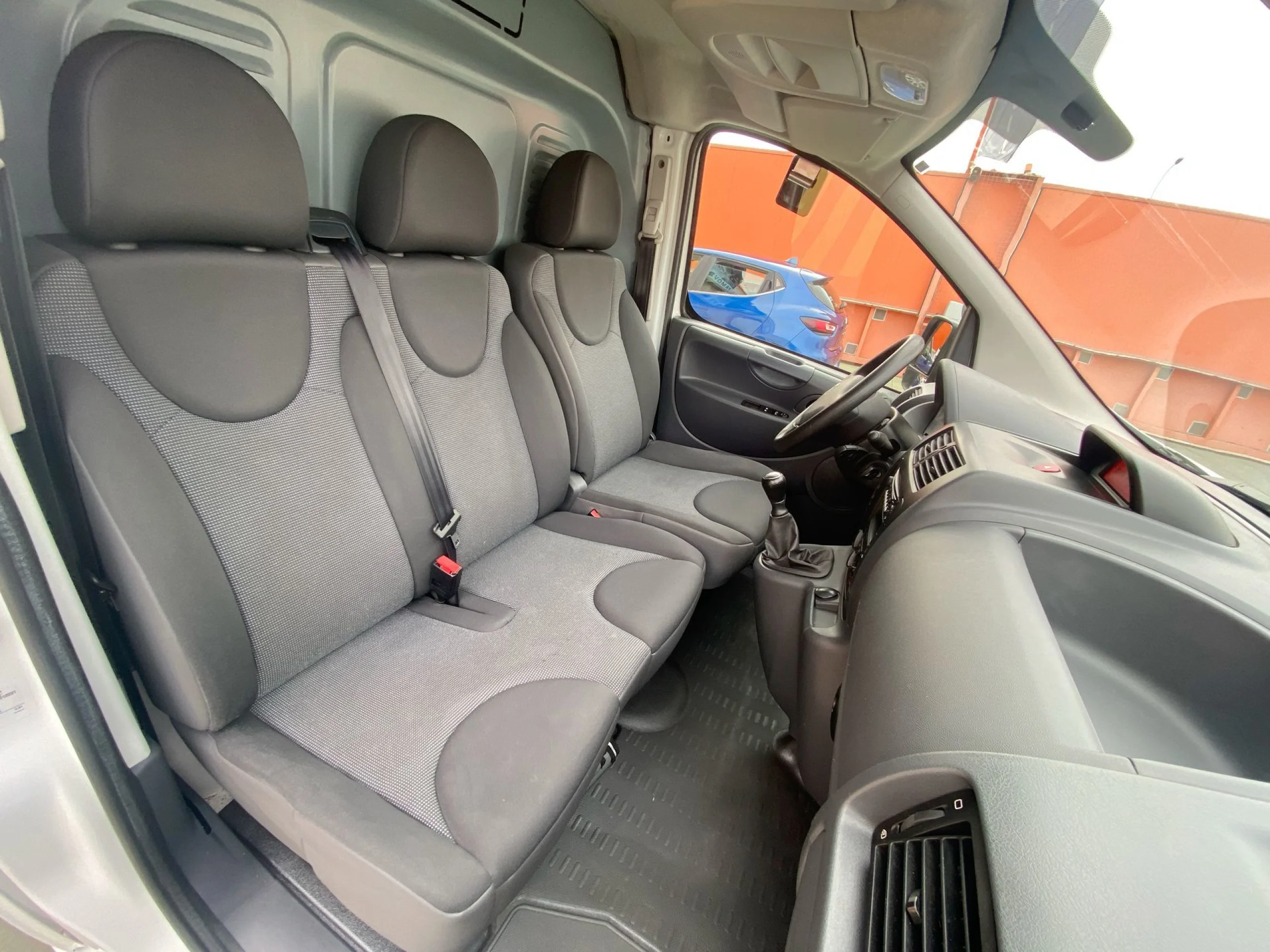 Peugeot Expert Furgon 1.6 HDI 229 L1H1 66 kW (90 CV) - Foto 18