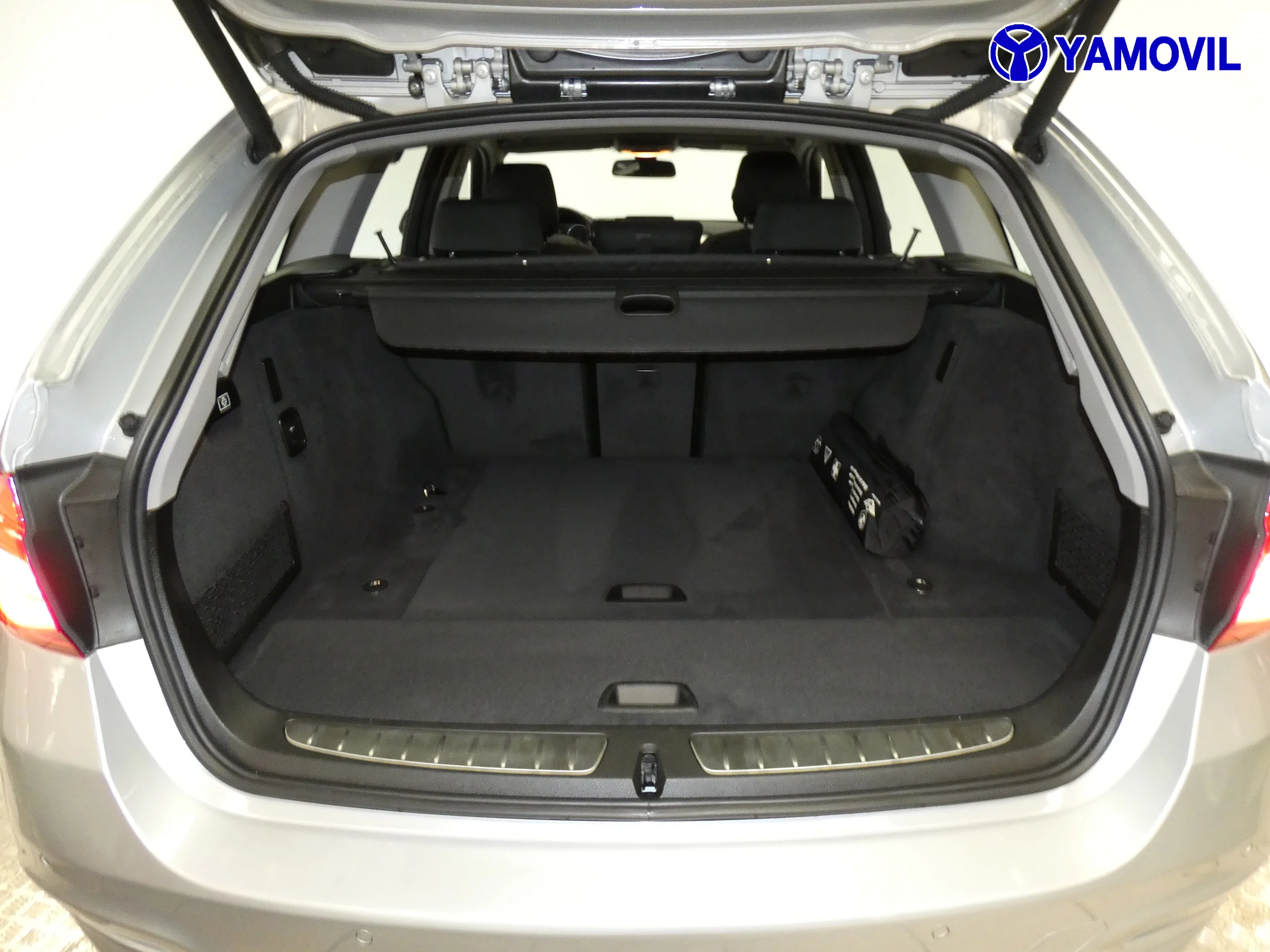 BMW 318 TOURING - Foto 7