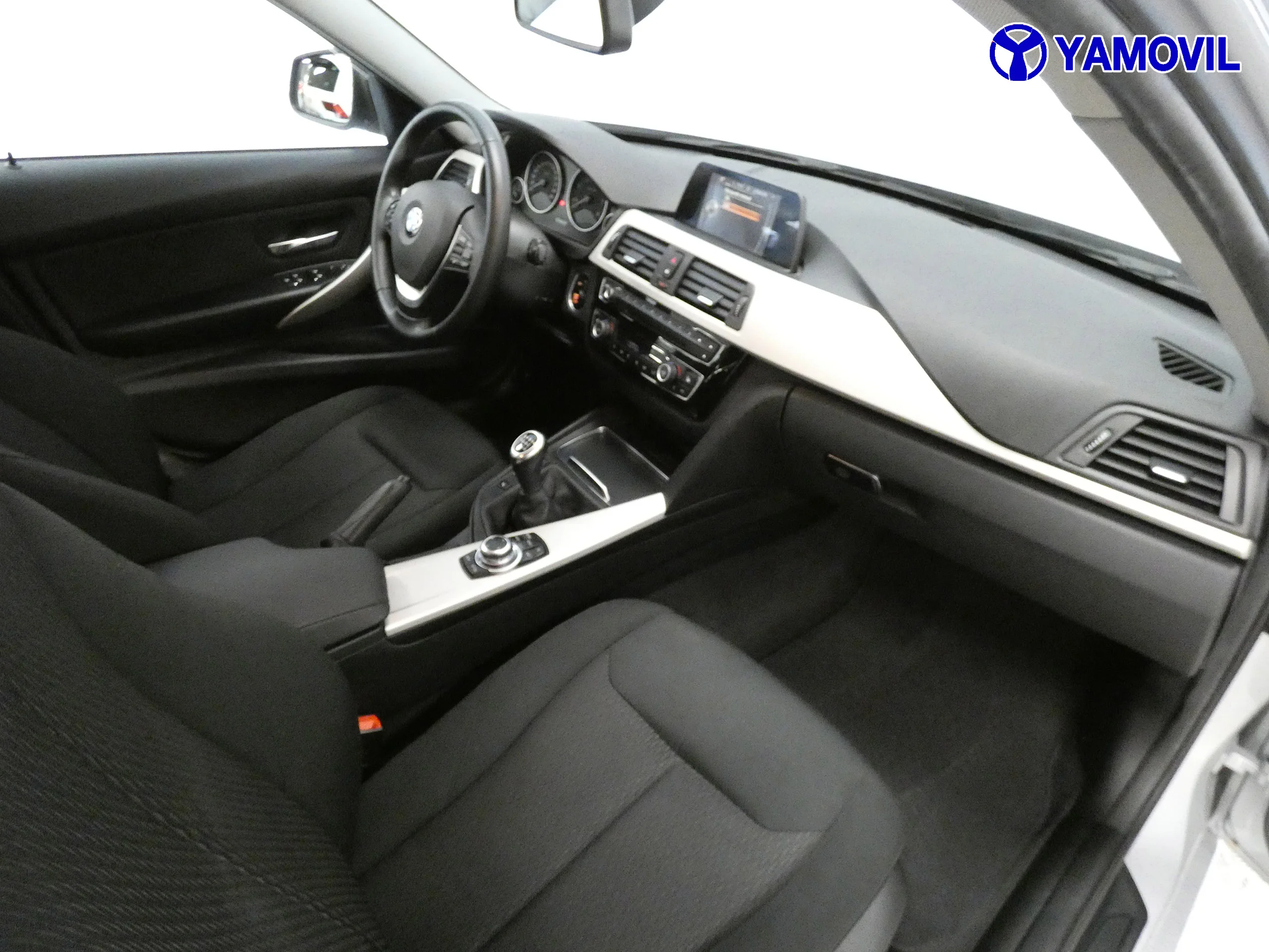 BMW 318 TOURING - Foto 15