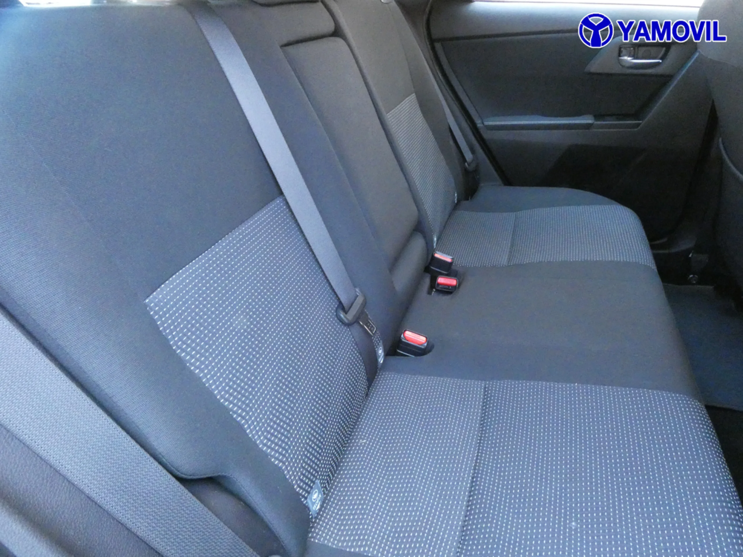 Toyota Auris 90 DIESRL ACTIVE 5P - Foto 18