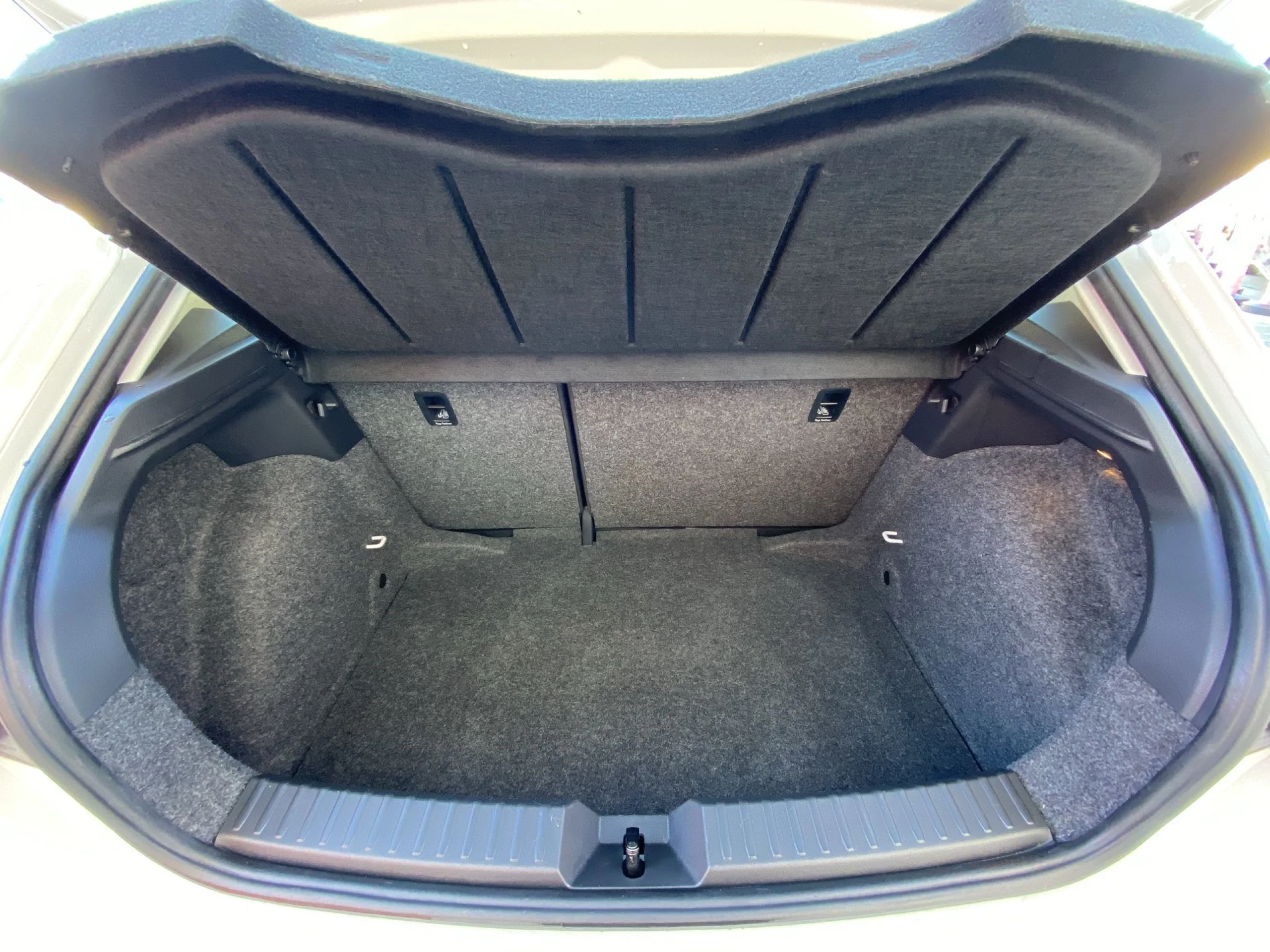 Seat Ibiza 1.0 EcoTSI SANDS Style 70 kW (95 CV) - Foto 18
