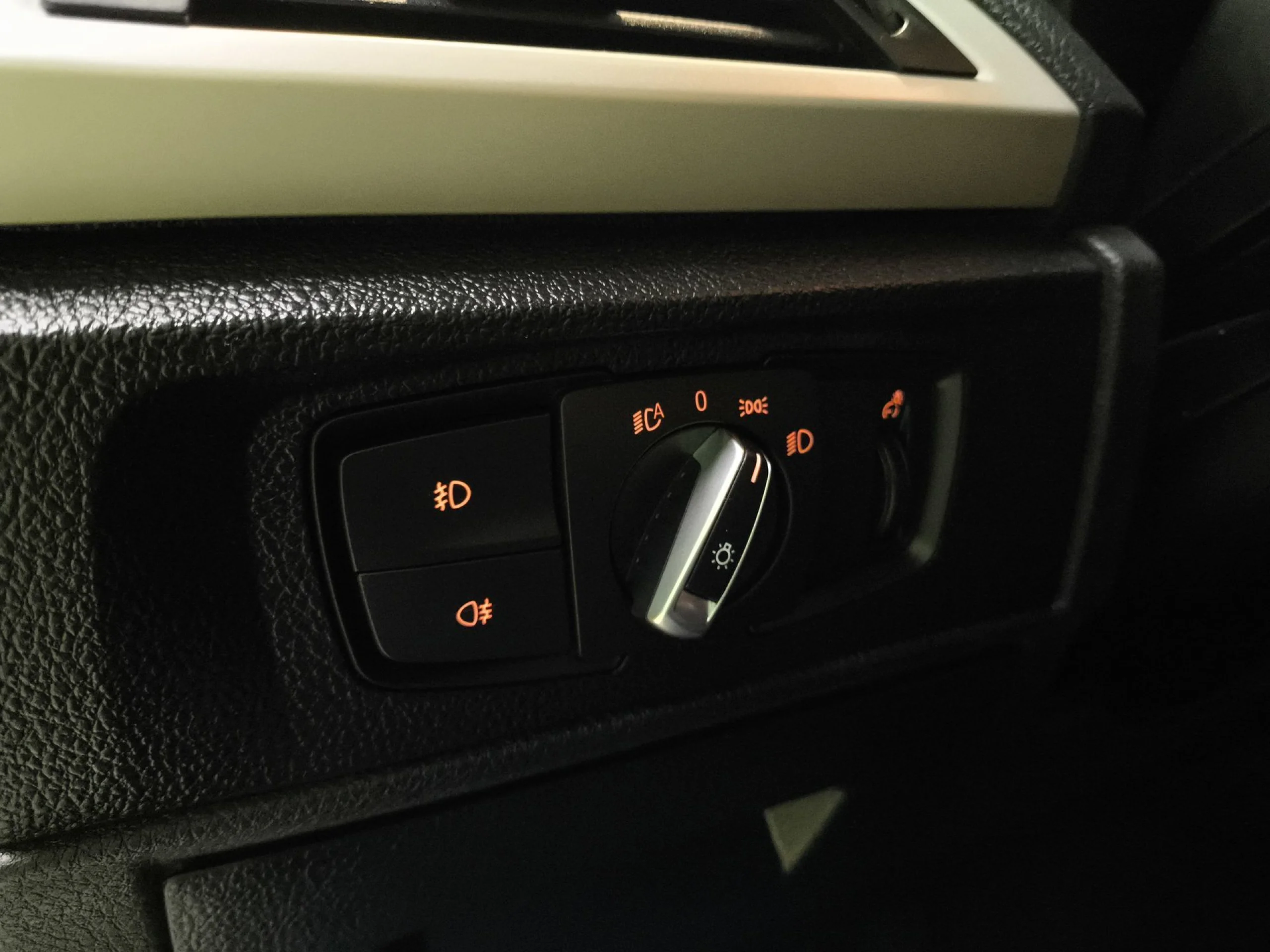 BMW Serie 1 118d 105 kW (143 CV) - Foto 12