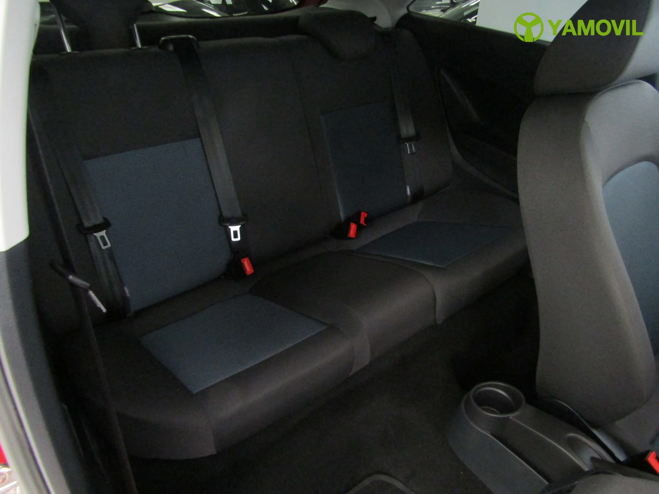 Seat Ibiza 1.2 70CV REFERENCE I-TECH - Foto 15