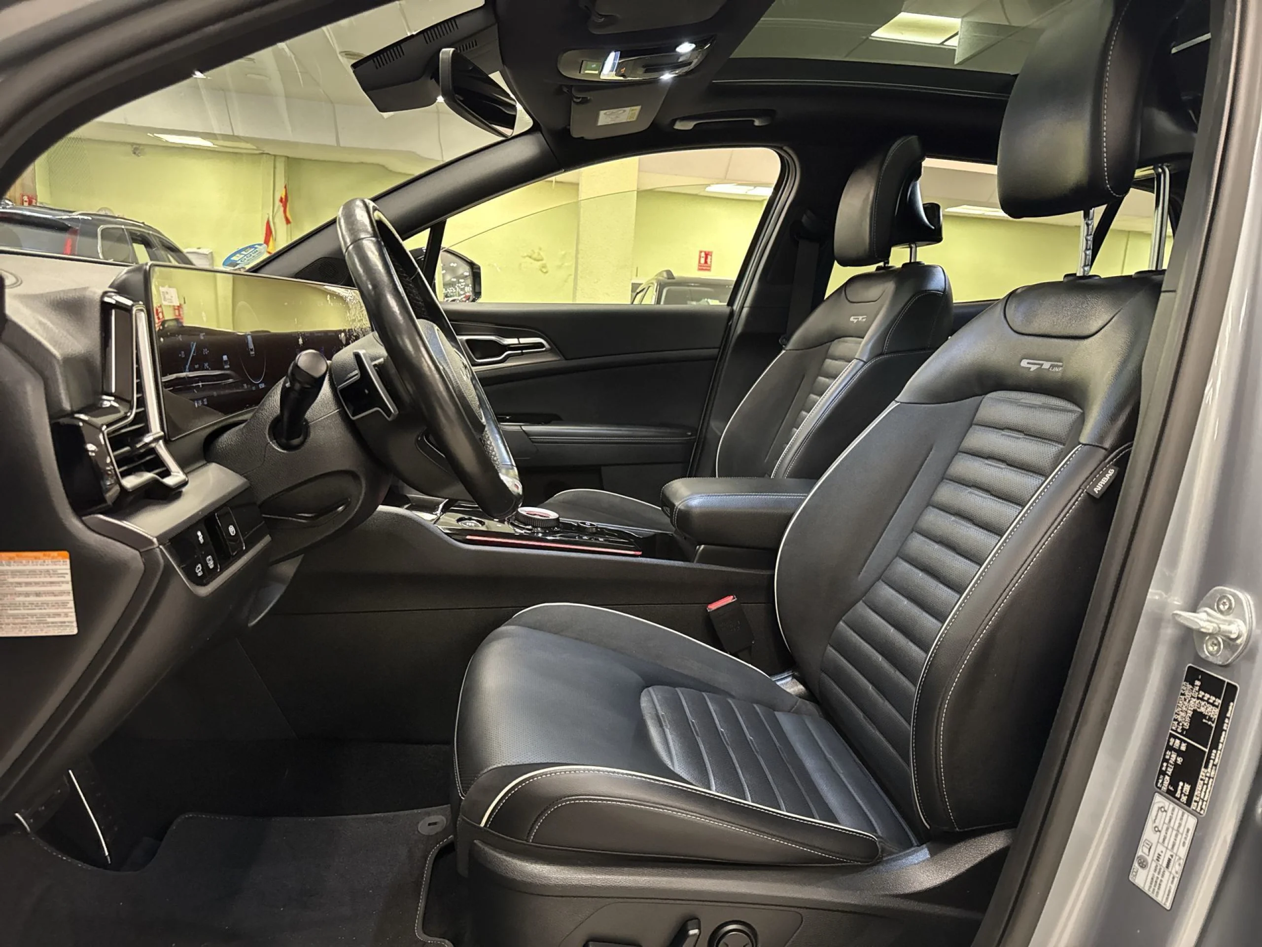 Kia Sportage 1.6 T-GDi HEV GT Line 4x2 Auto 171 kW (230 CV) - Foto 8