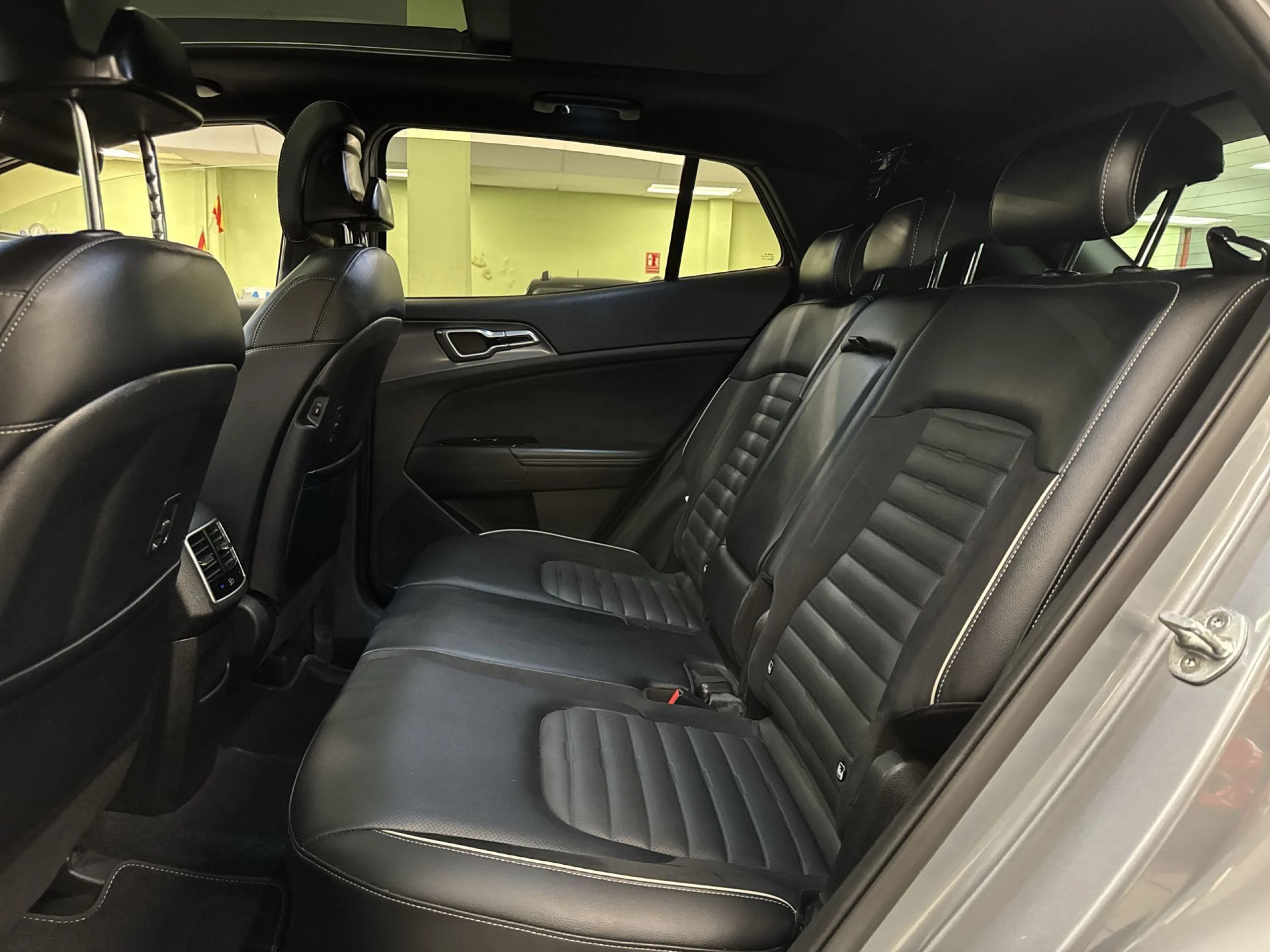 Kia Sportage 1.6 T-GDi HEV GT Line 4x2 Auto 171 kW (230 CV) - Foto 25