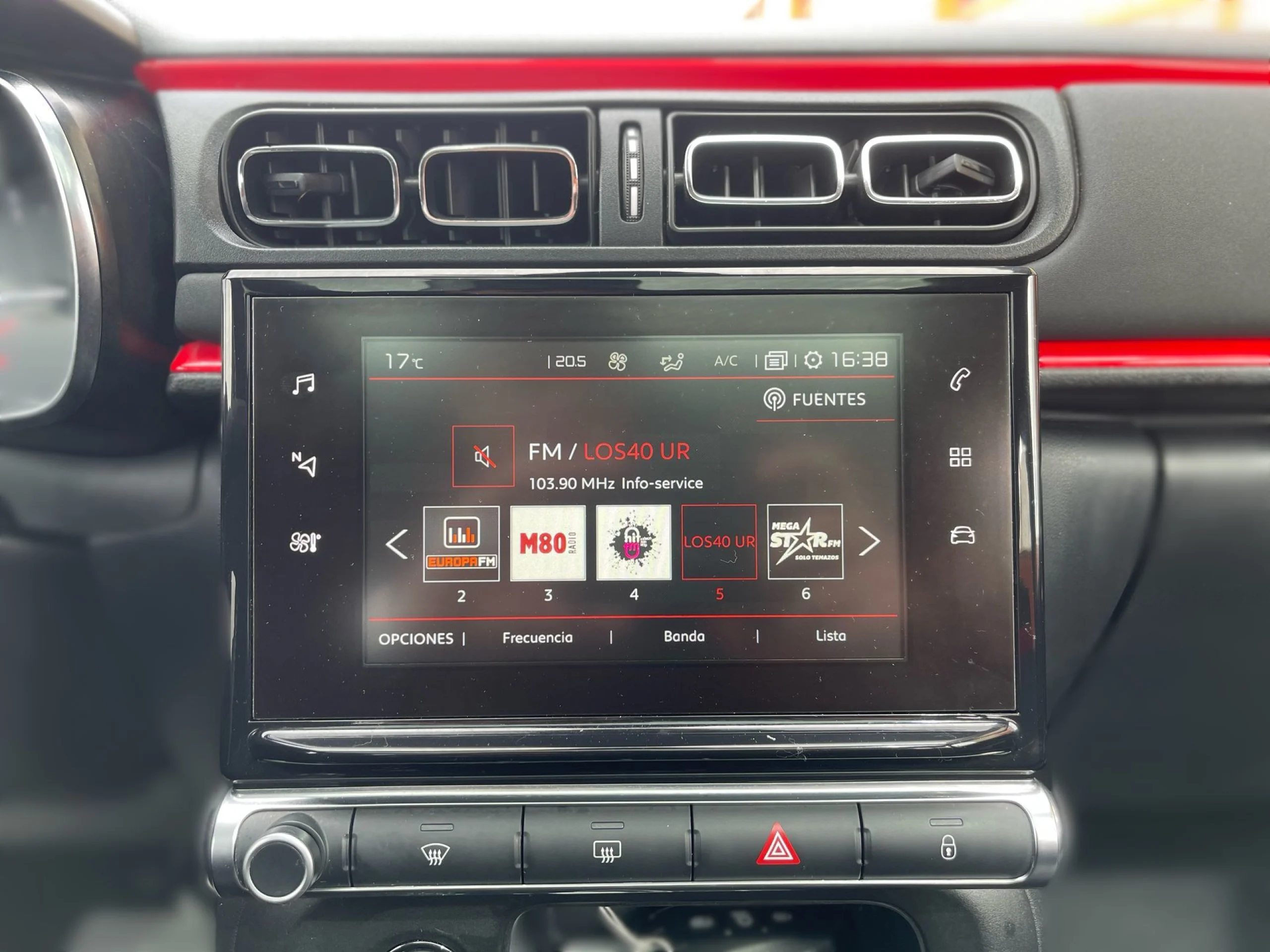 Citroen C3 PureTech 82 SANDS Shine EAT6 81 kW (82 CV) - Foto 12