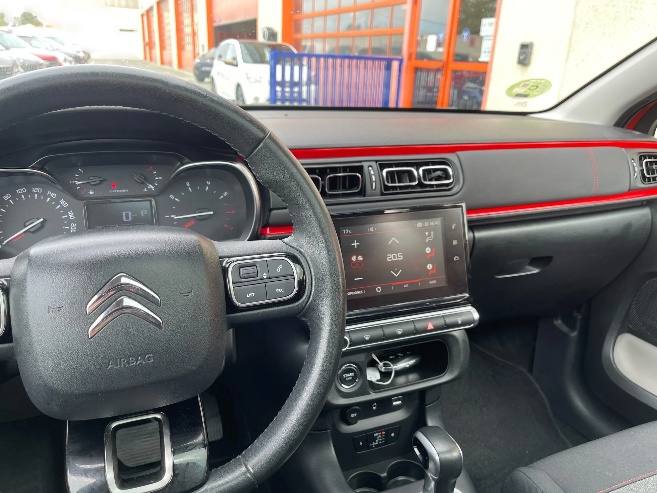 Citroen C3 PureTech 82 SANDS Shine EAT6 81 kW (82 CV) - Foto 17