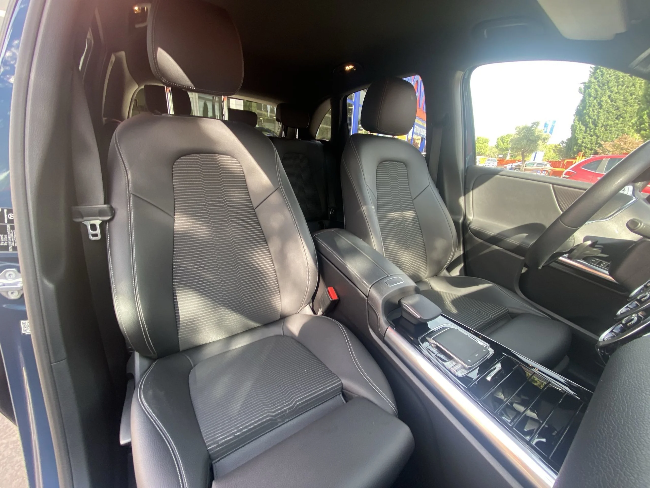 Mercedes-Benz Clase B B 180 100 kW (136 CV) - Foto 19