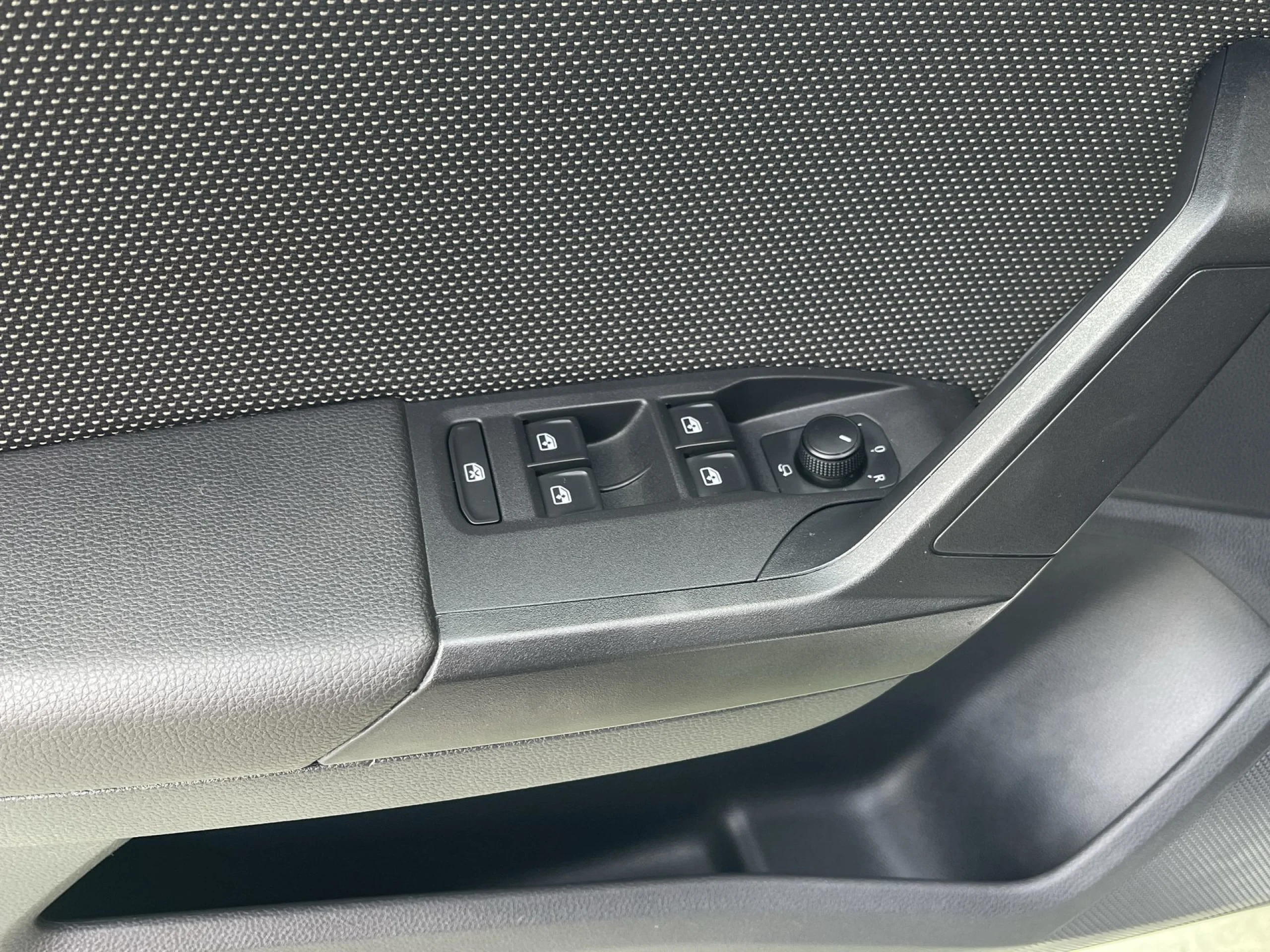 Seat Arona 1.0 TSI Ecomotive Xcellence 85 kW (115 CV) - Foto 9