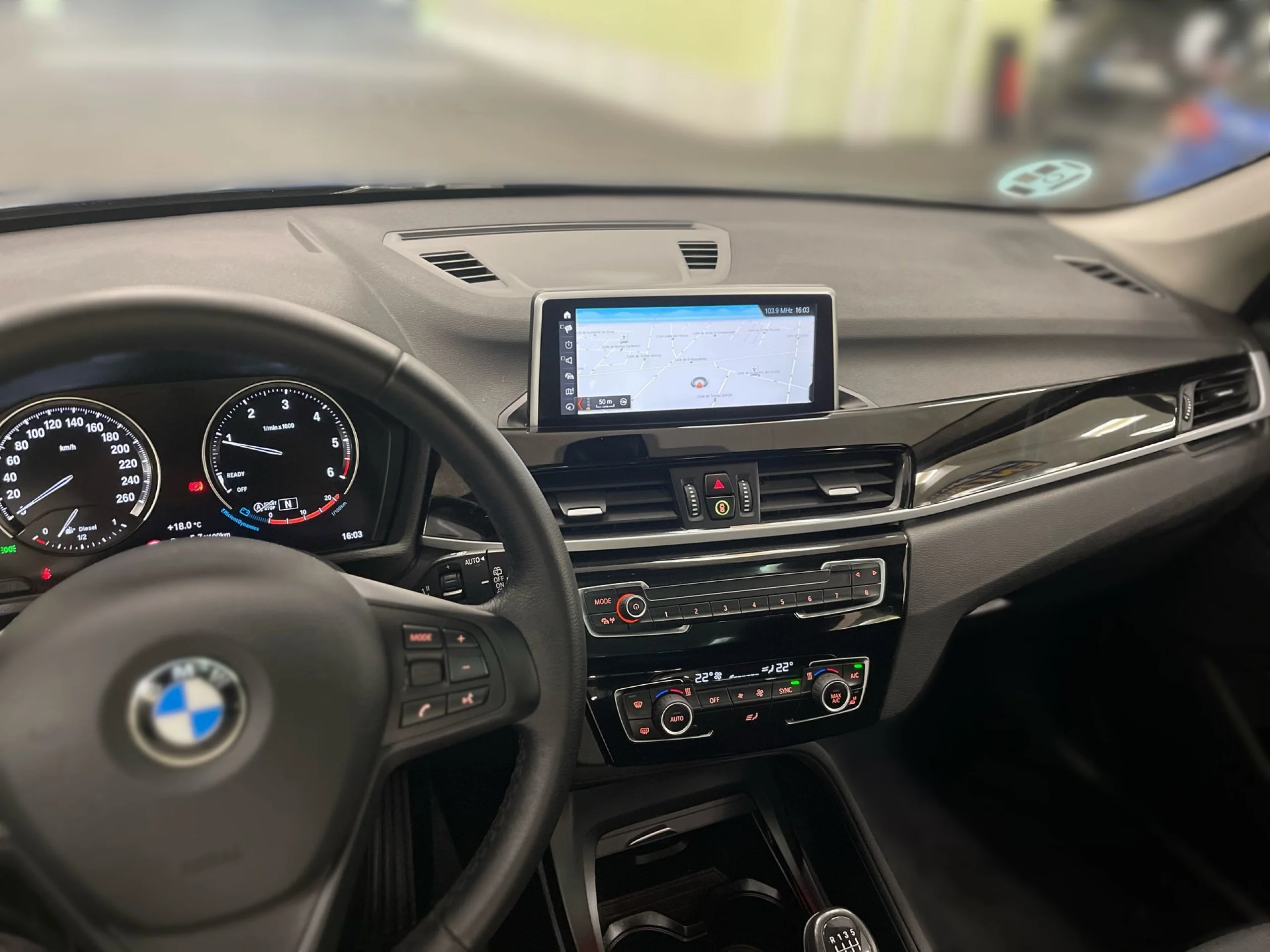BMW X1 sDrive18d 110 kW (150 CV) - Foto 18