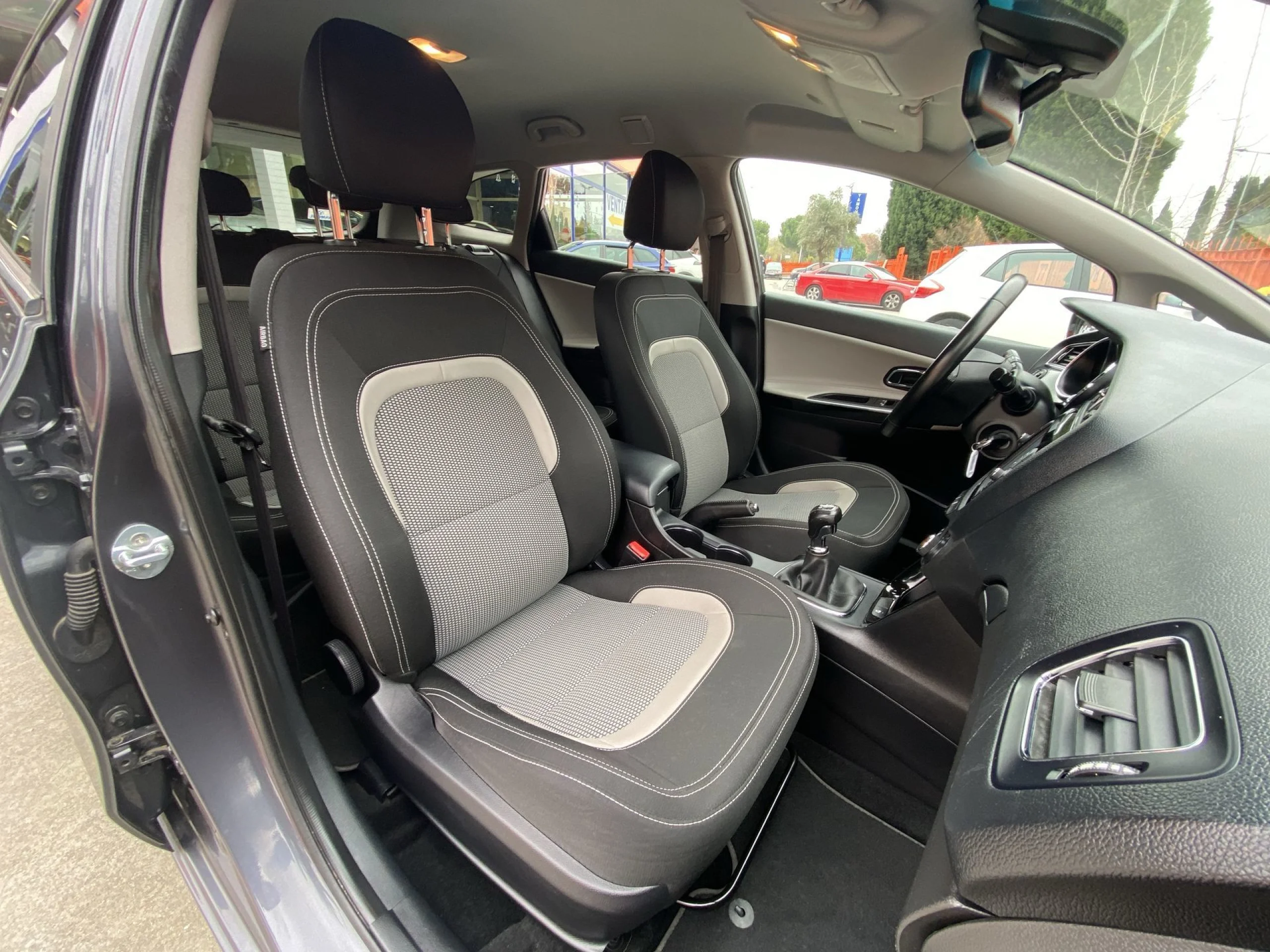 Kia Ceed sportswagon 1.6 CRDi VGT GT Line 100 kW (136 CV) - Foto 21