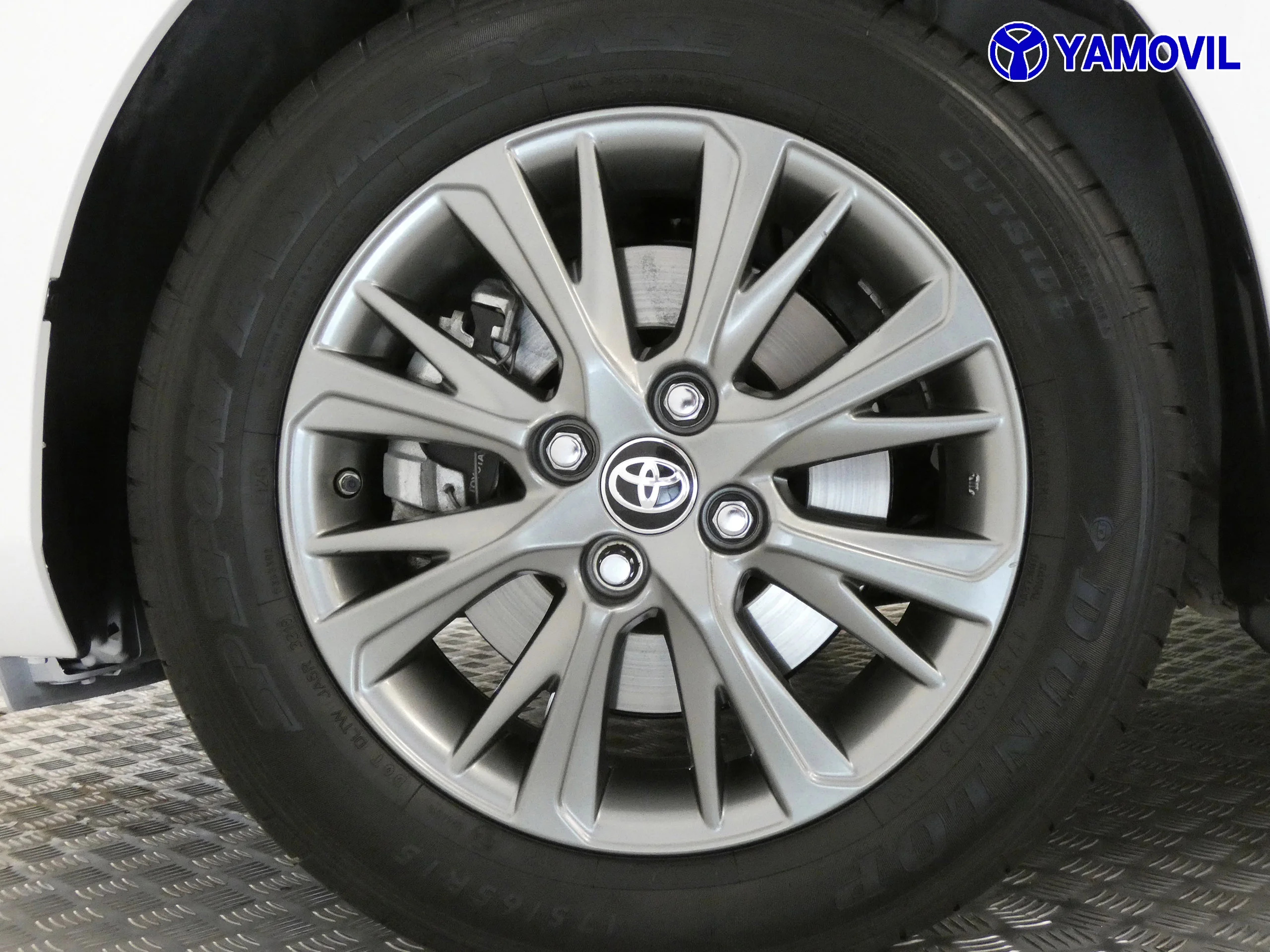 Toyota Yaris 1.5 HYBRID ACTIVE  - Foto 12