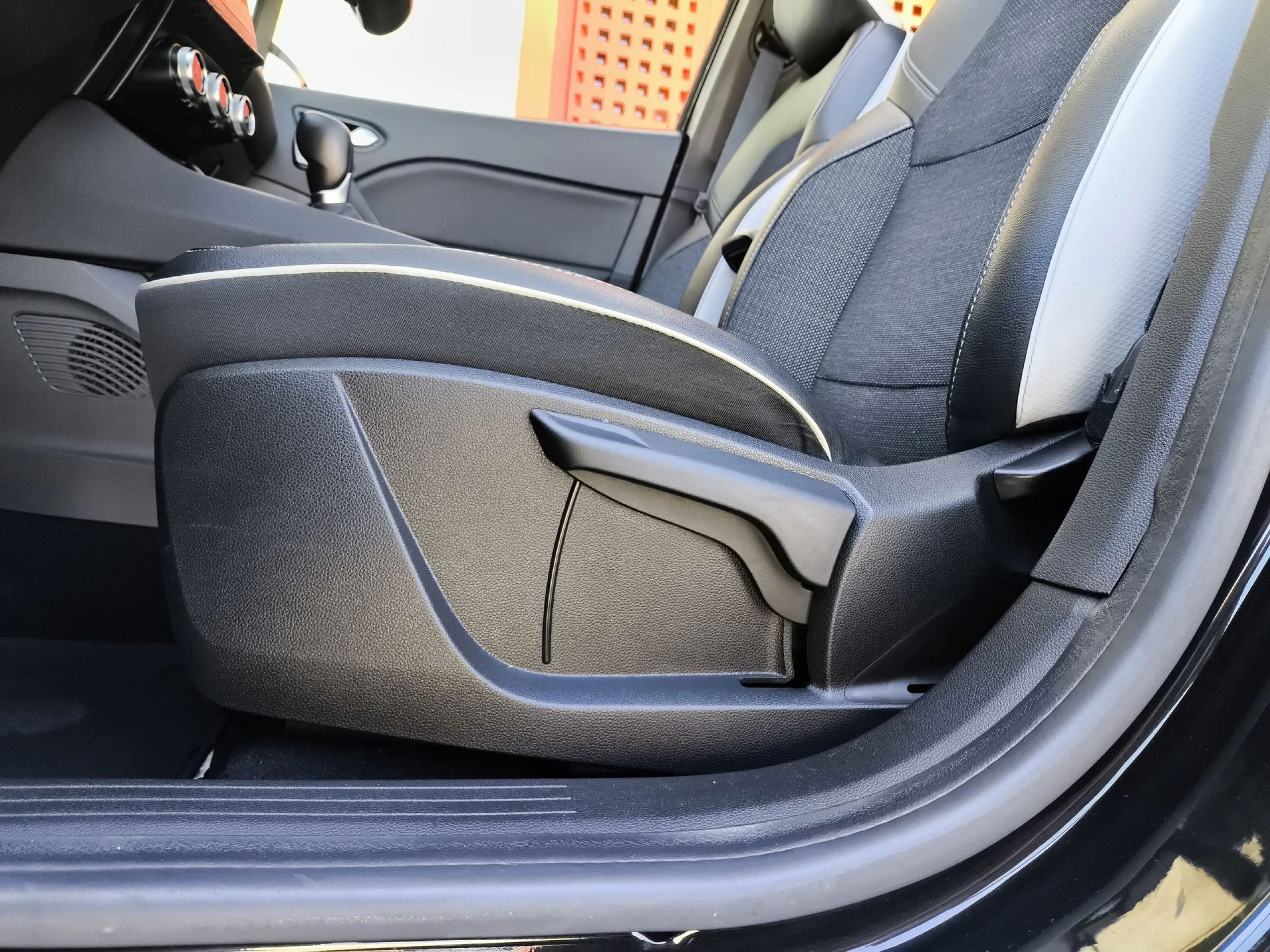 Renault Captur Zen Blue dCi 85 kW (115 CV) EDC - Foto 9