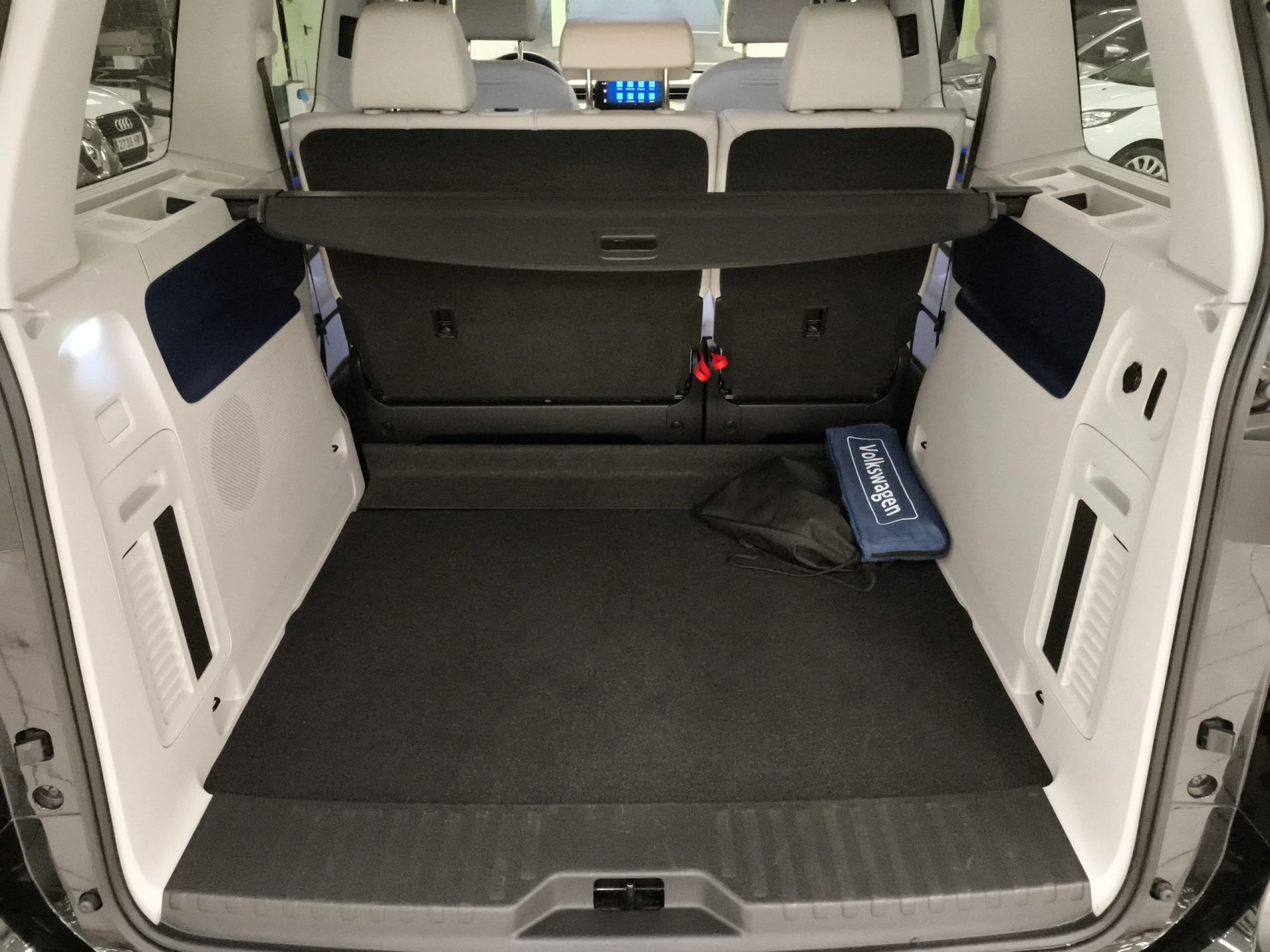 Volkswagen ID. BUZZ Pro 150 kW (204 CV) - Foto 23