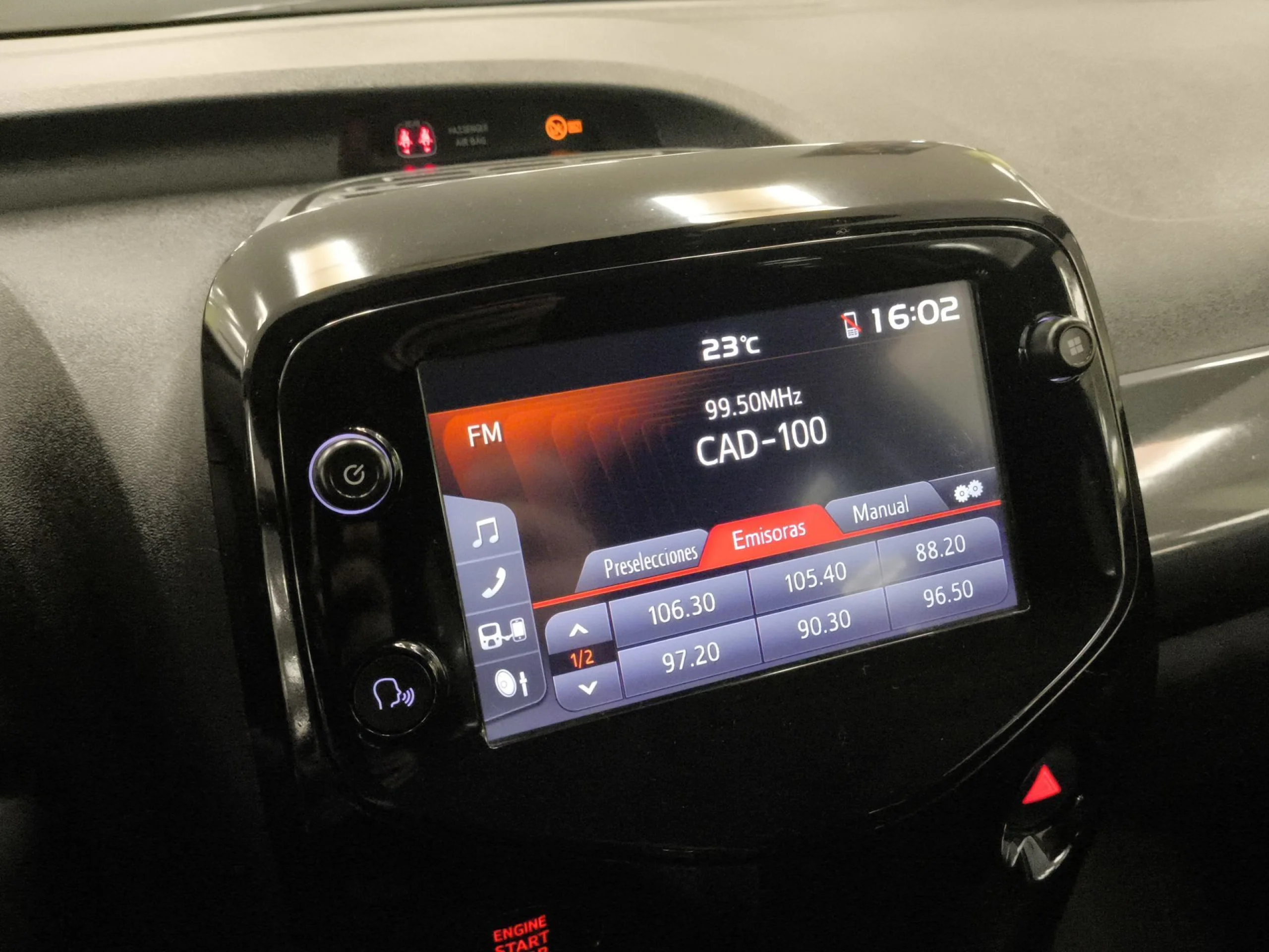 Toyota Aygo 70 x-style 53 kW (72 CV) - Foto 13