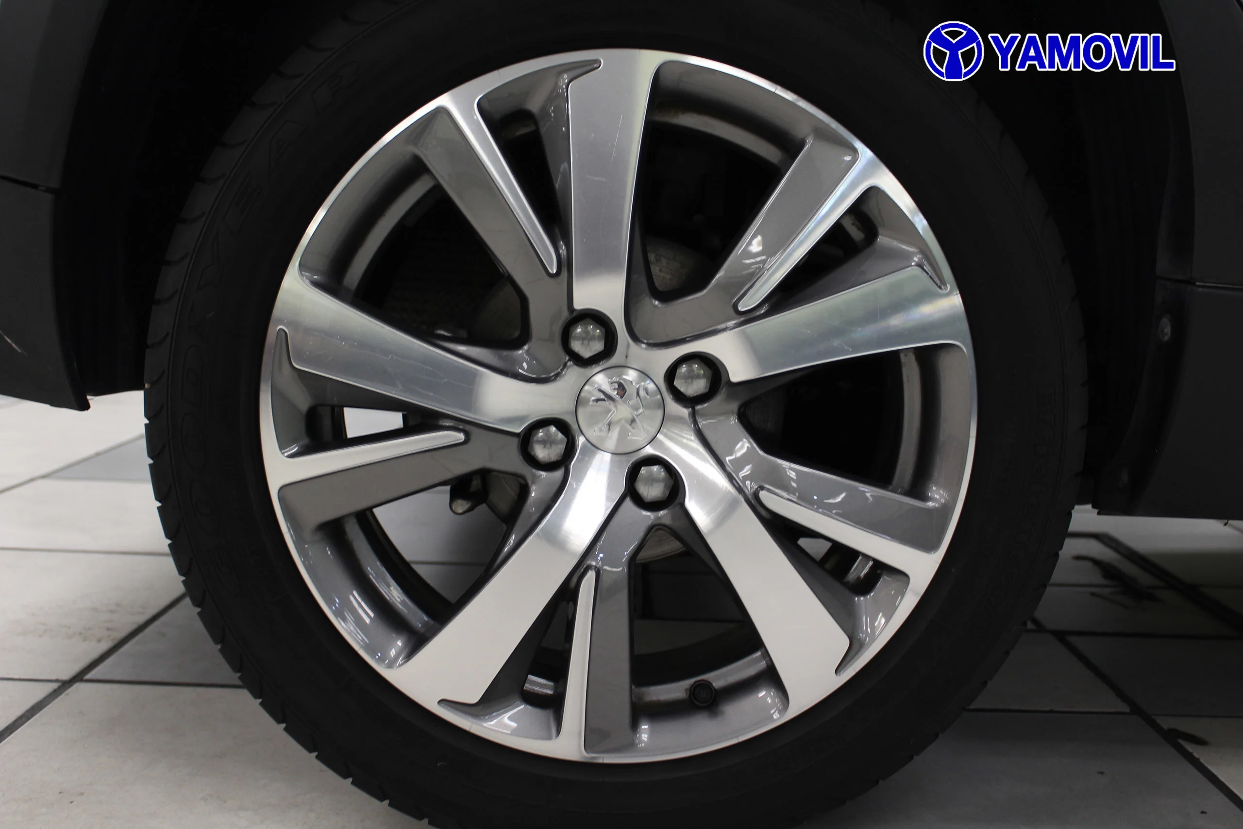 Peugeot 2008 SUV ALLURE BLUEHDI SS EAT6 120CV 5P. - Foto 10